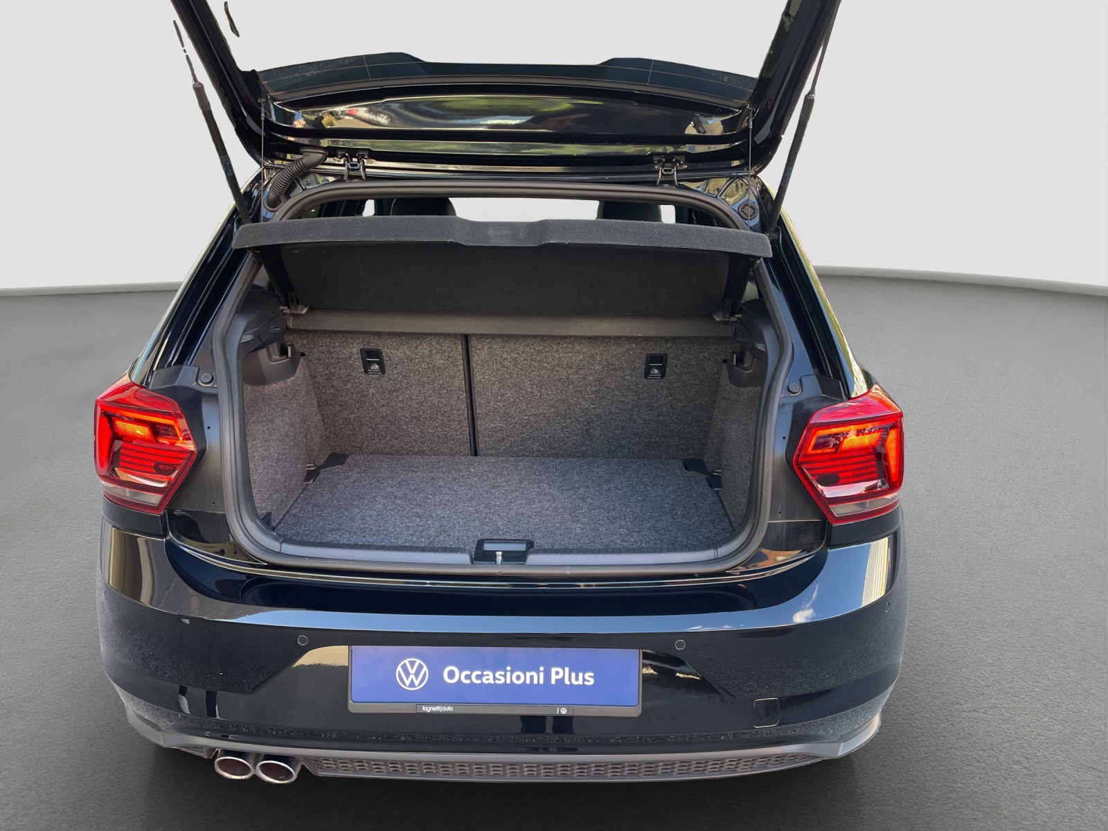 VW Polo 2.0 TSI GTI DSG-image-9