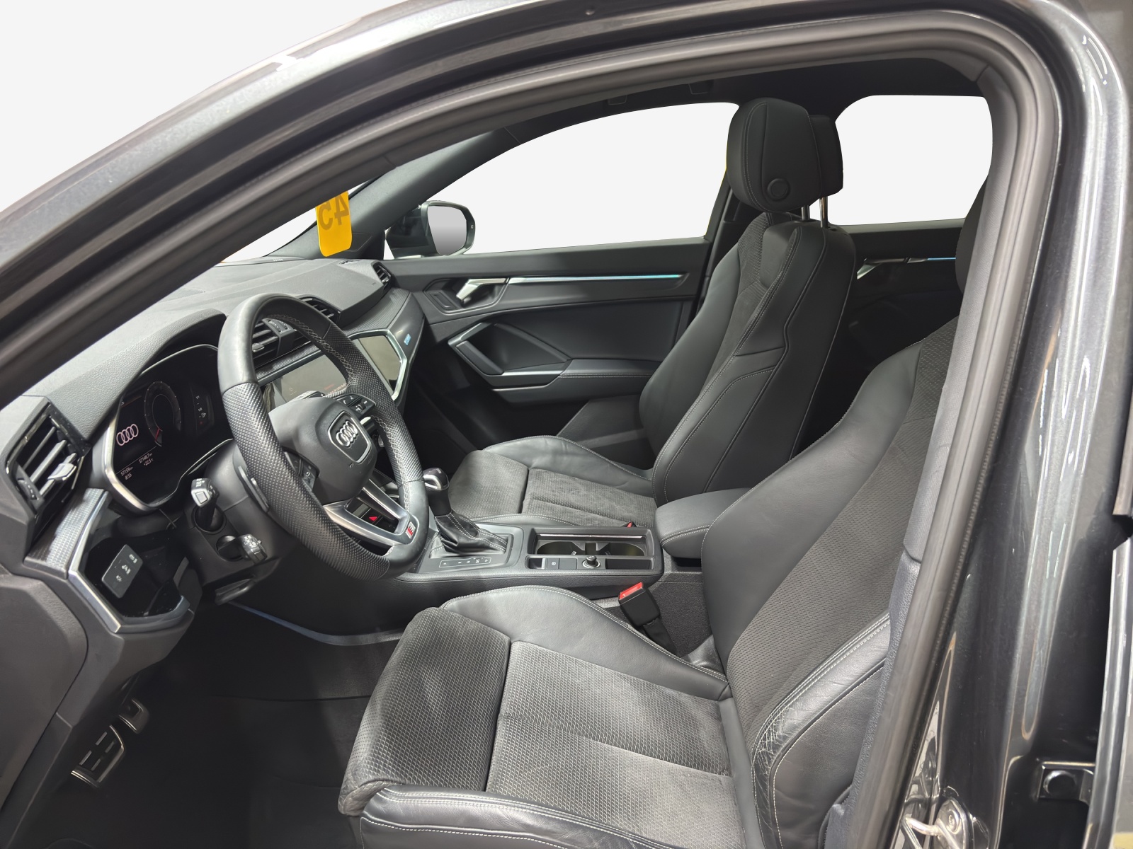 AUDI Q3 Sportback 35 TFSI S line Attraction S-tronic-image-7