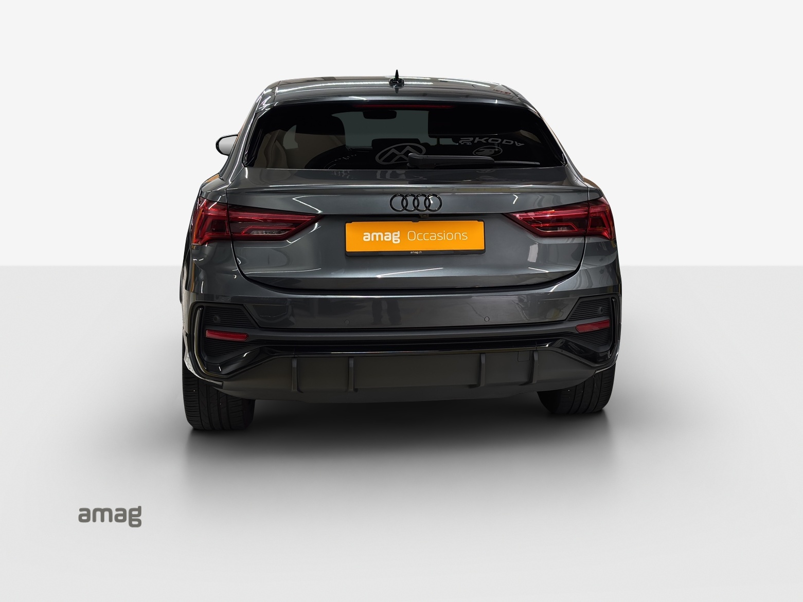 AUDI Q3 Sportback 35 TFSI S line Attraction S-tronic-image-3