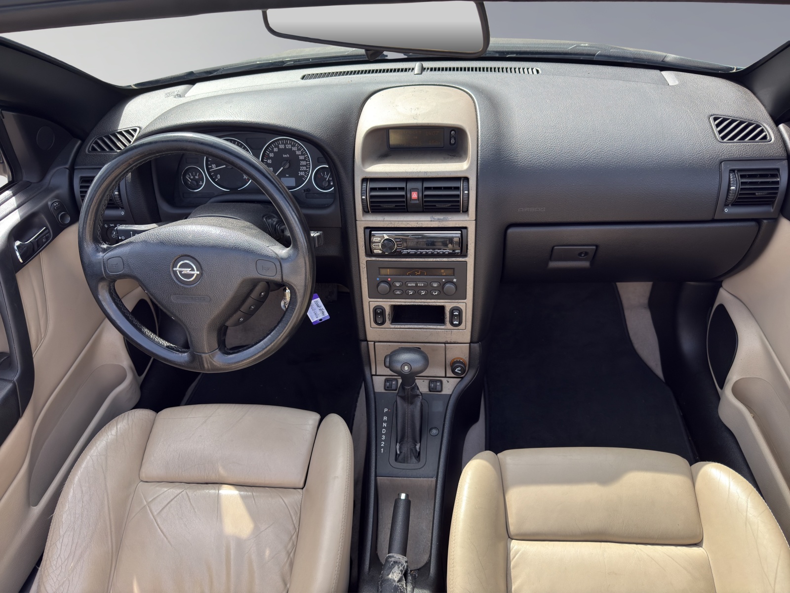OPEL Astra Cabrio 2.2i 16V Bertone-image-10