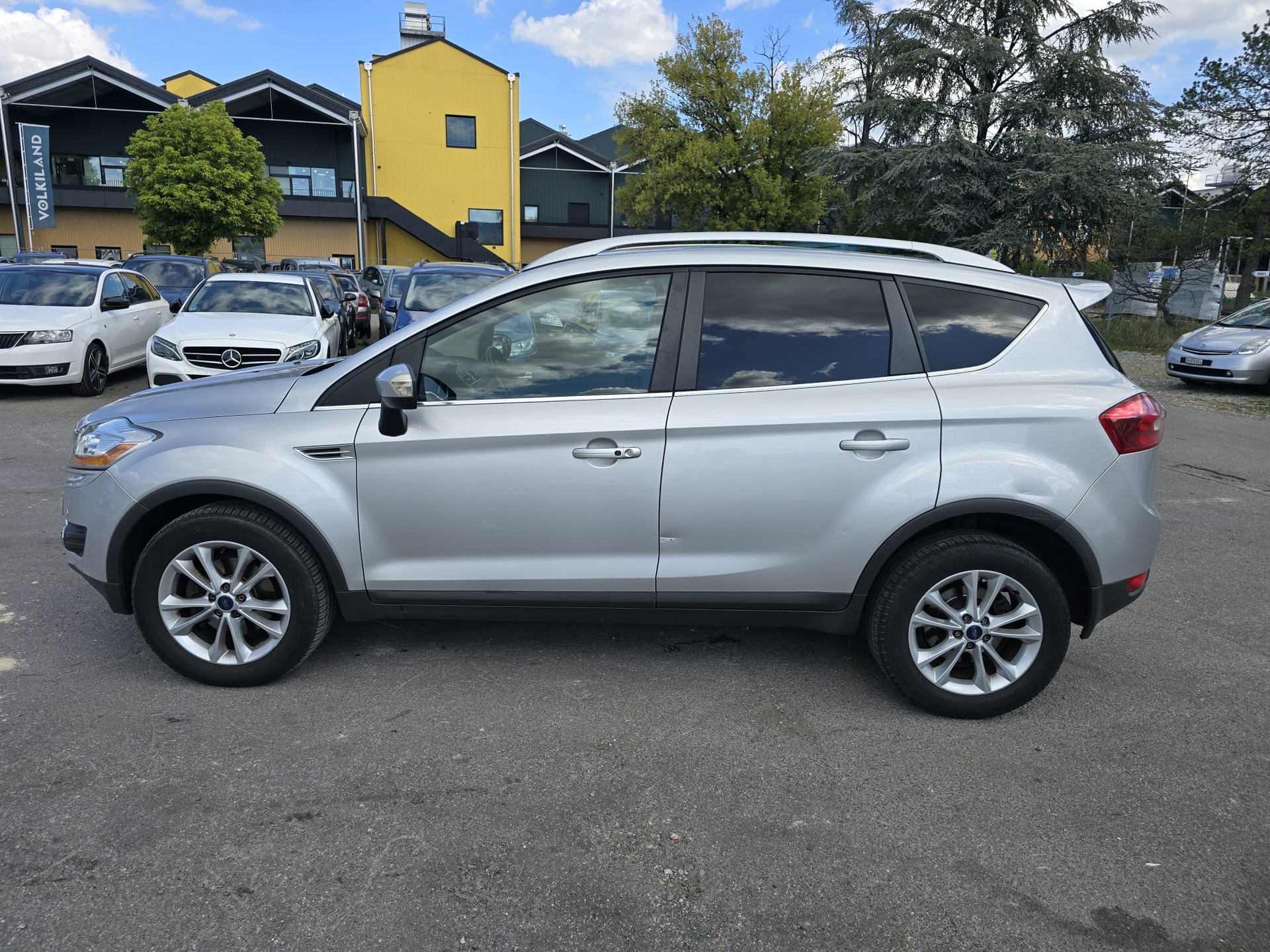 FORD Kuga 2.0 TDCi Titanium 4WD PowerShift-image-6