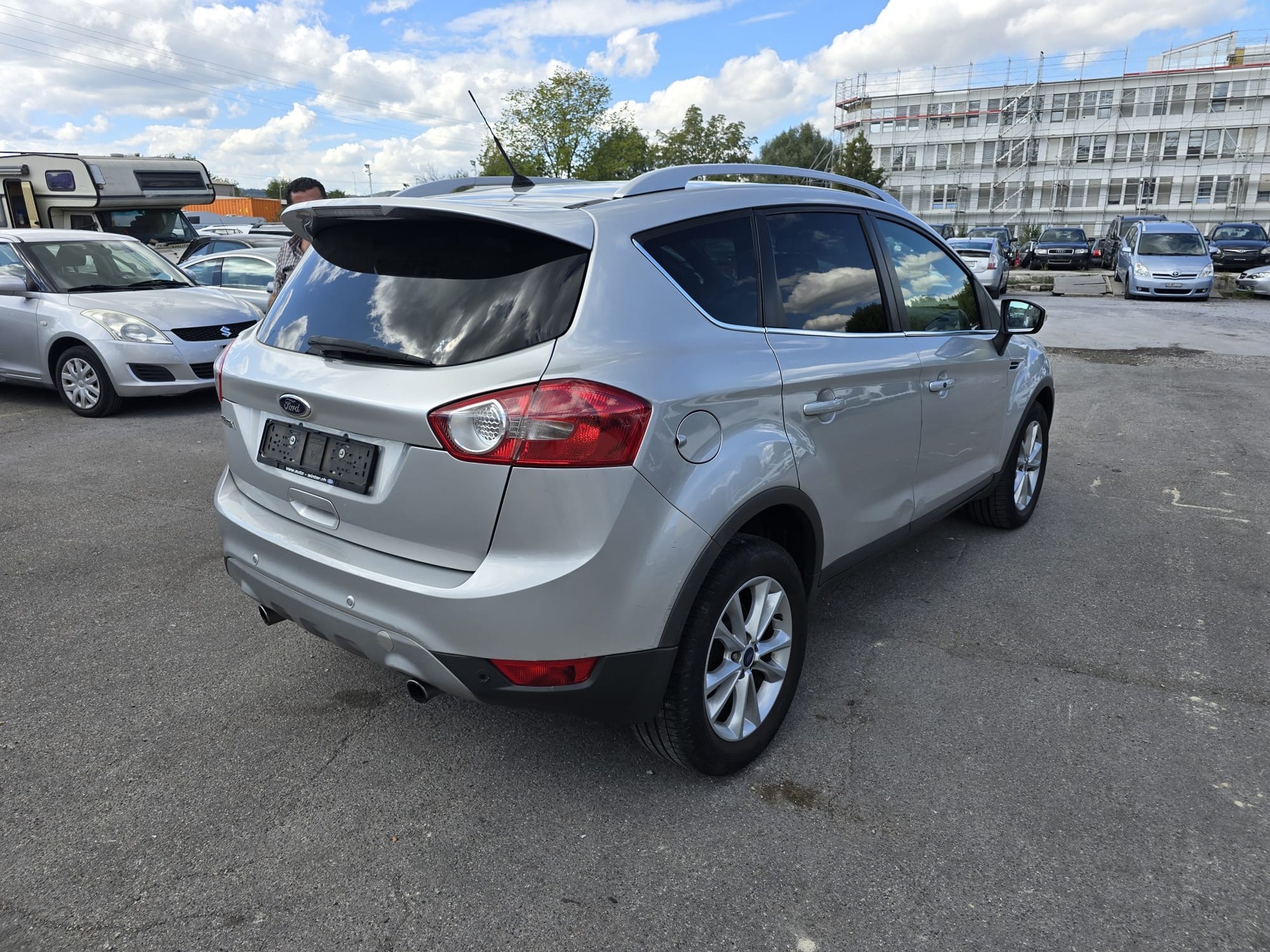 FORD Kuga 2.0 TDCi Titanium 4WD PowerShift-image-4