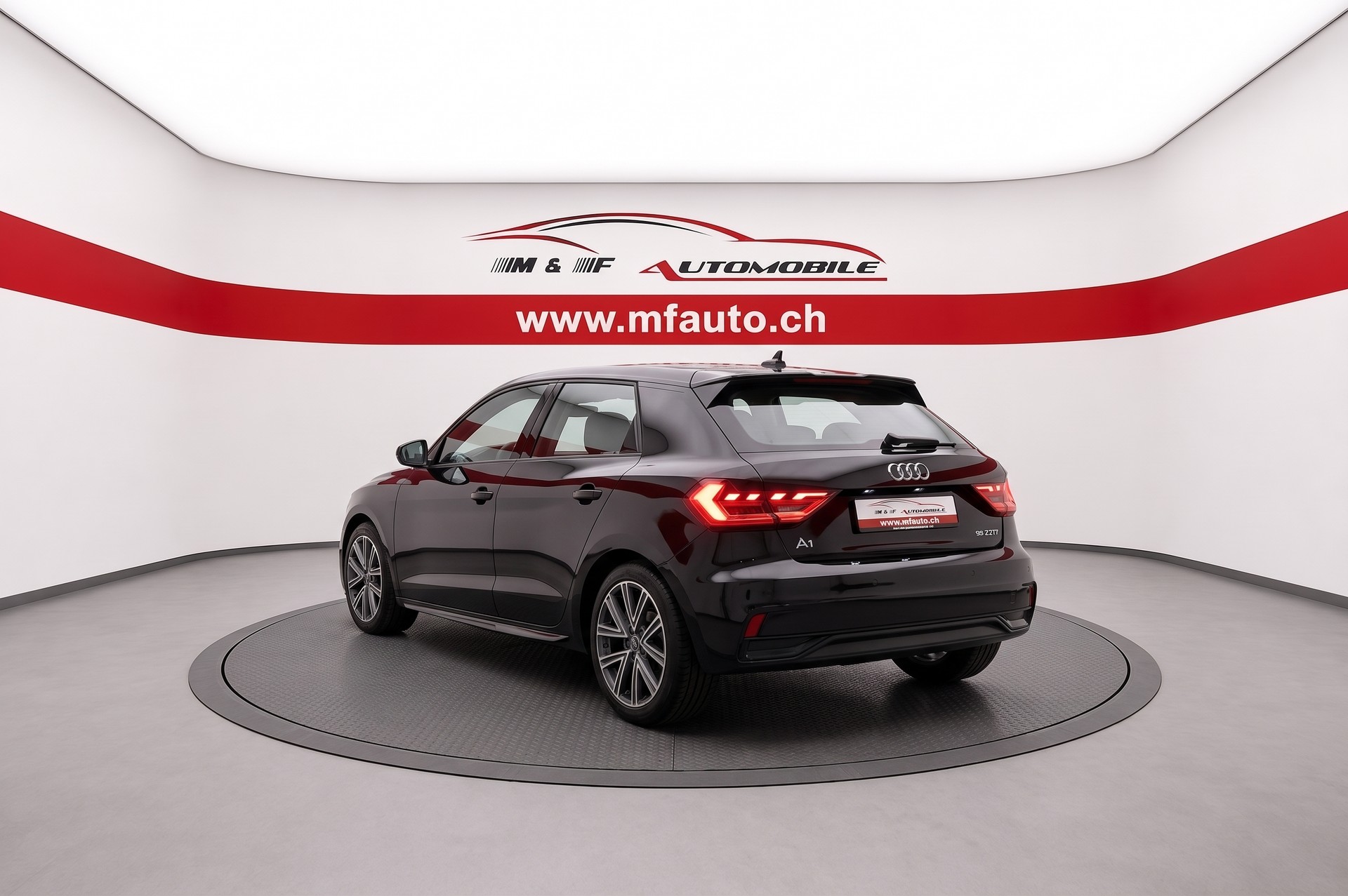AUDI A1 Sportback 1.5 35 TFSI Advanced S-Tronic-image-3