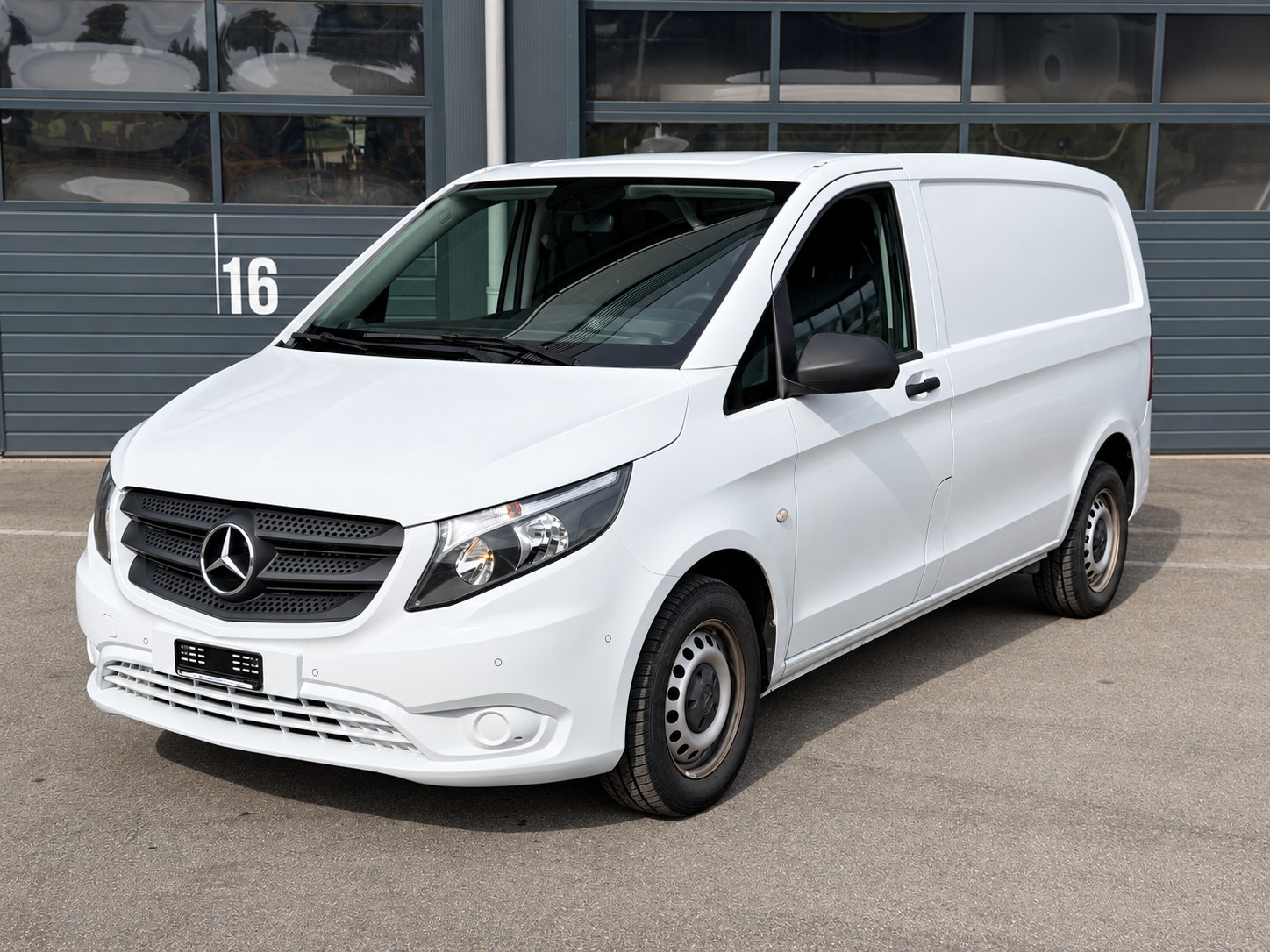 MERCEDES-BENZ Vito 114 L | Frisch ab MFK | Frisch ab Service | Navi | Rückfahrkamera | Klima-image-0