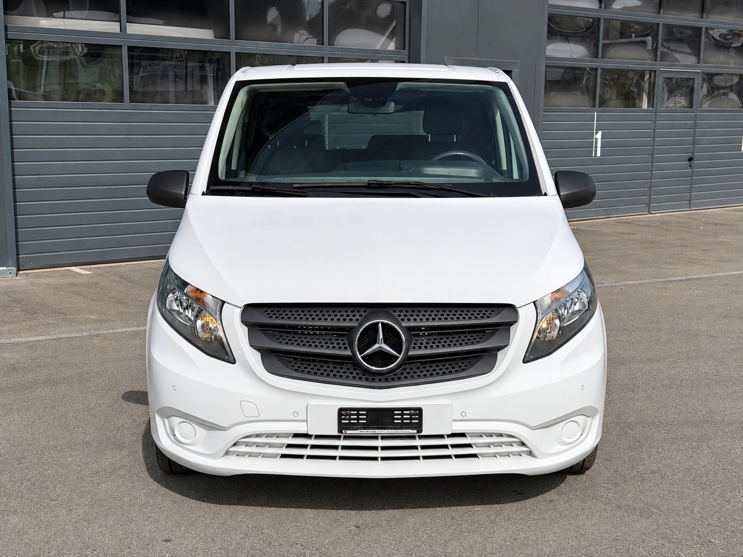 MERCEDES-BENZ Vito 114 L | Frisch ab MFK | Frisch ab Service | Navi | Rückfahrkamera | Klima-image-1