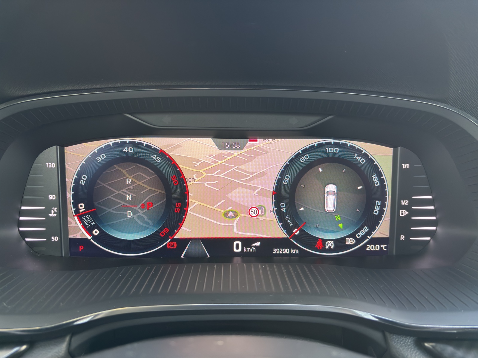 SKODA Octavia Combi 2.0 TDI DSG RS 4x4 mit AHK & Panorama-Ausstell-/Schiebedach & Rückfahrkamera-image-15