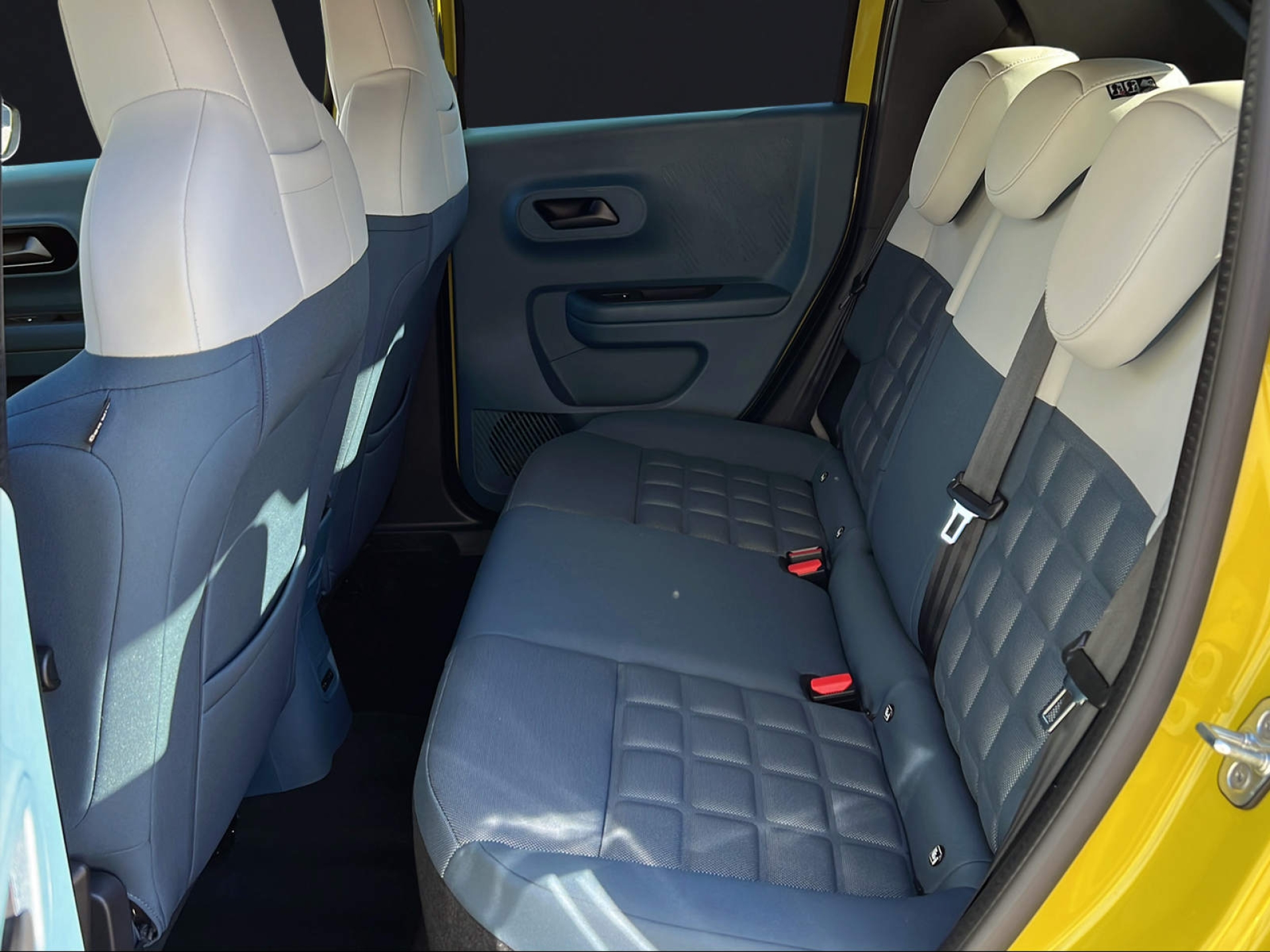 FIAT Grande Panda 1.2 Hybrid La Pri-image-11