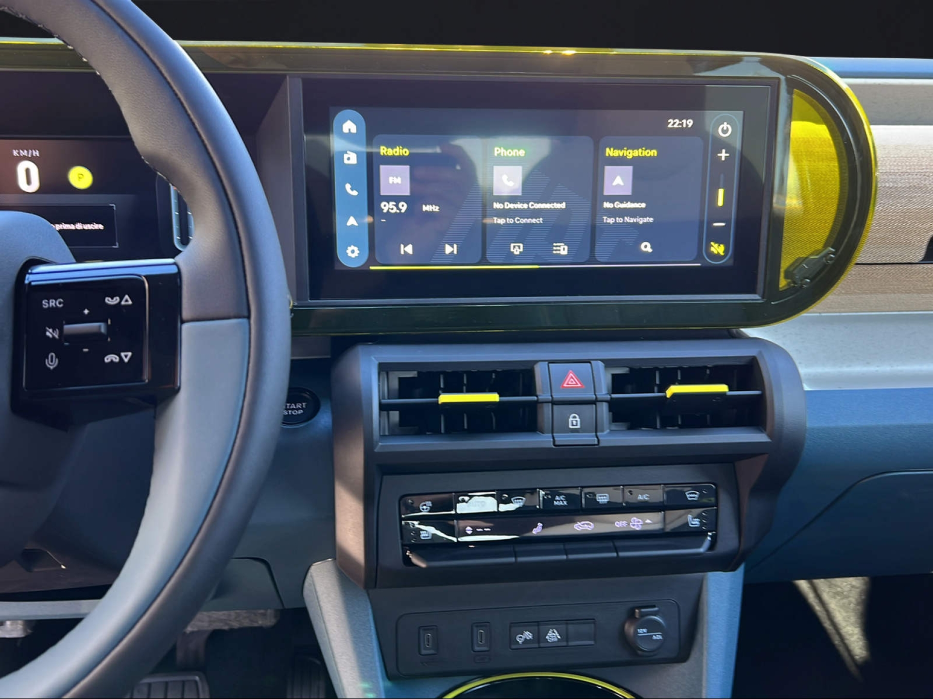 FIAT Grande Panda 1.2 Hybrid La Pri-image-9