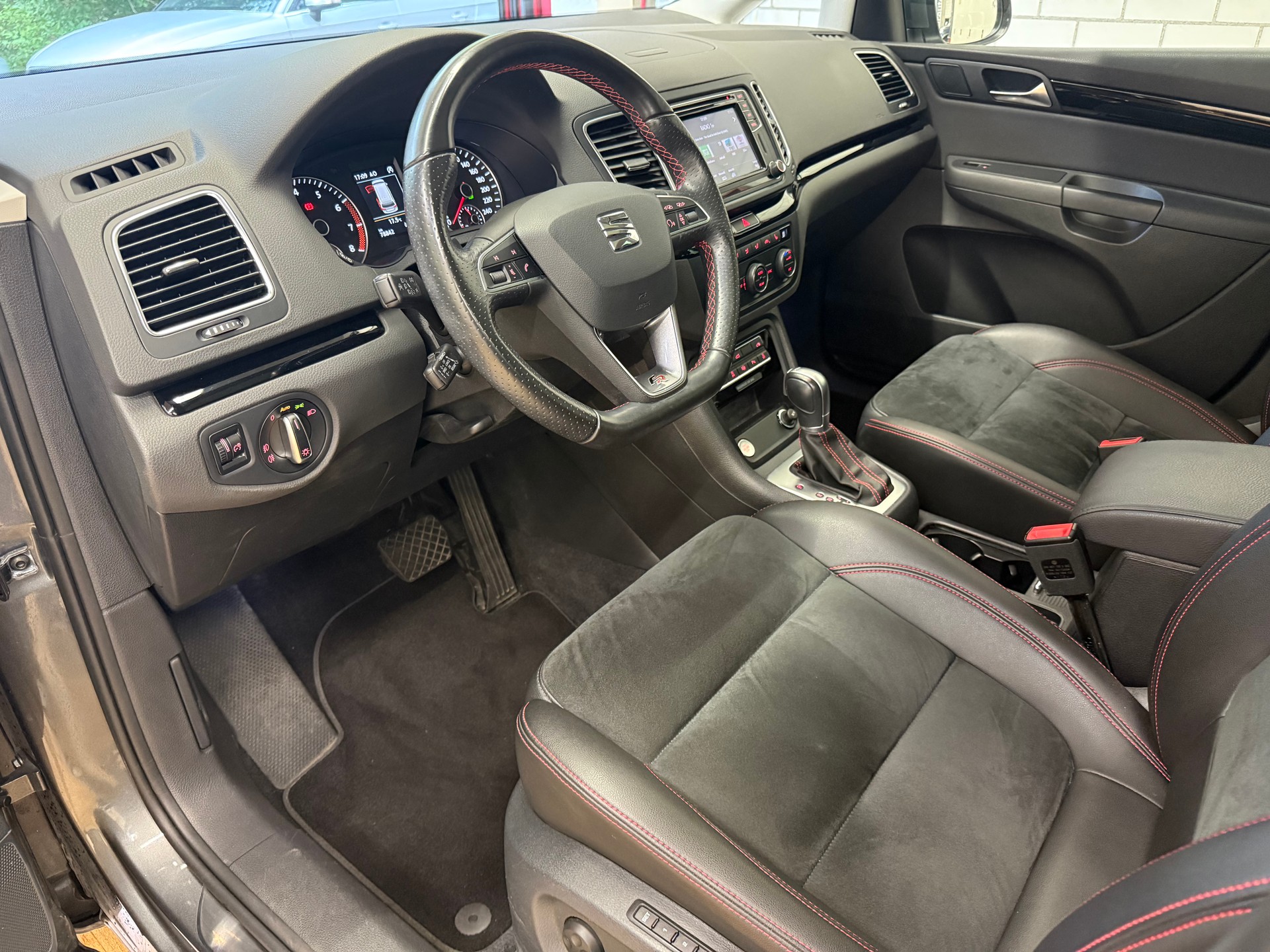 SEAT Alhambra 1.4 TSI Hola FR DSG S/S-image-11