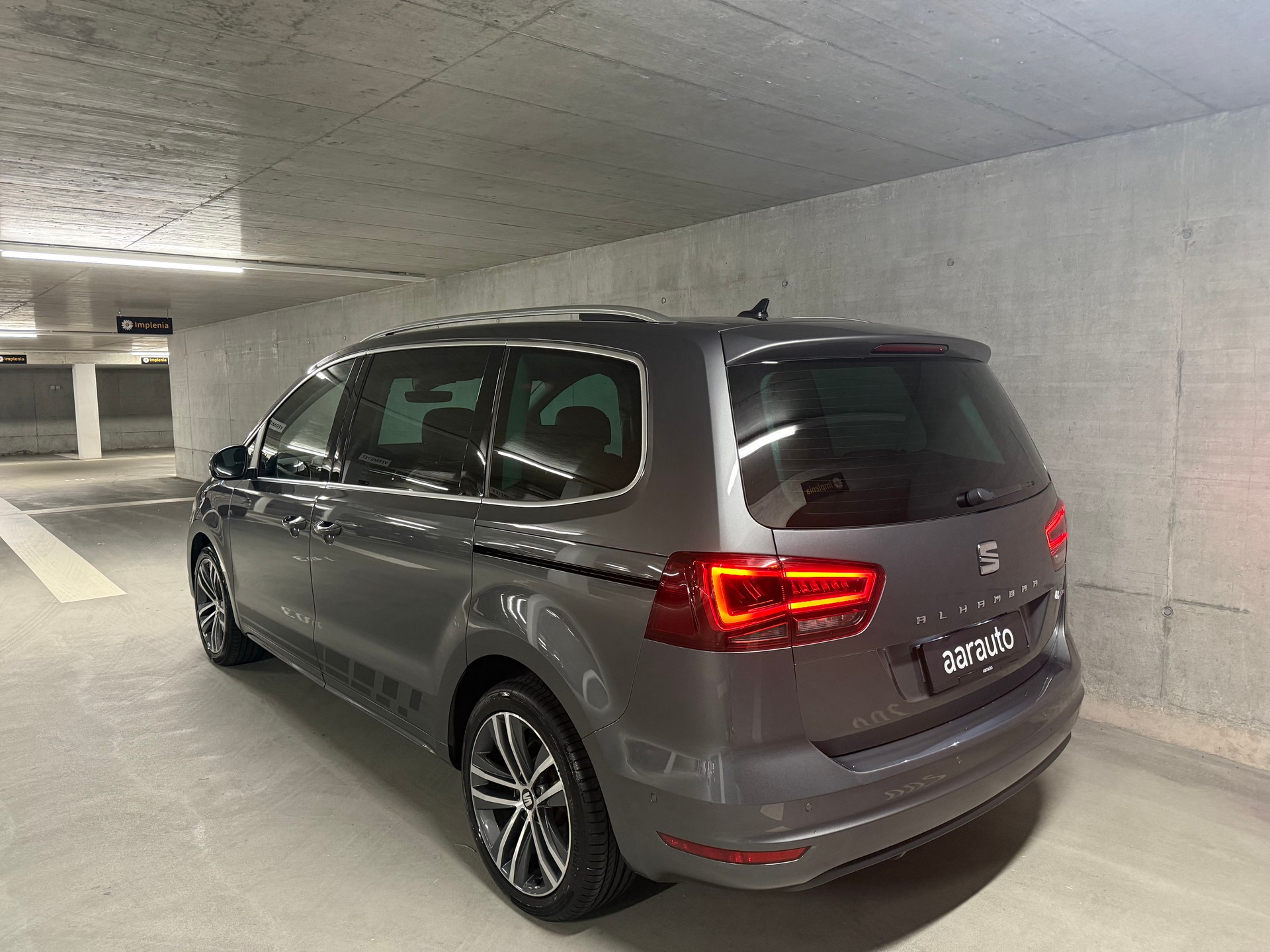 SEAT Alhambra 1.4 TSI Hola FR DSG S/S-image-1
