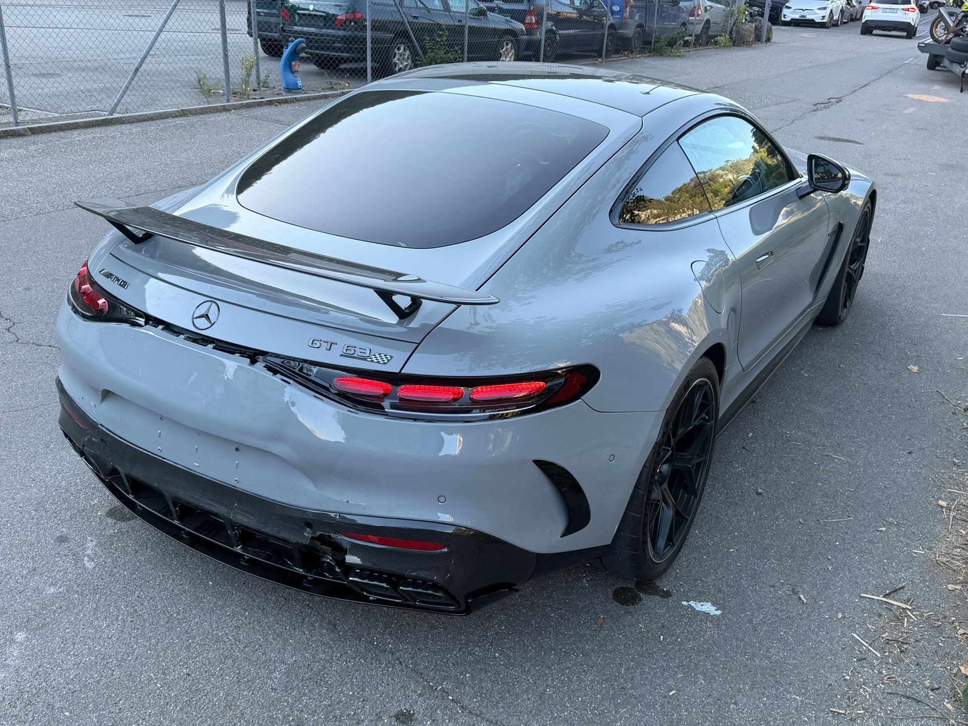 MERCEDES-BENZ AMG GT 63 PRO 4Matic+ Executive Edition-image-3