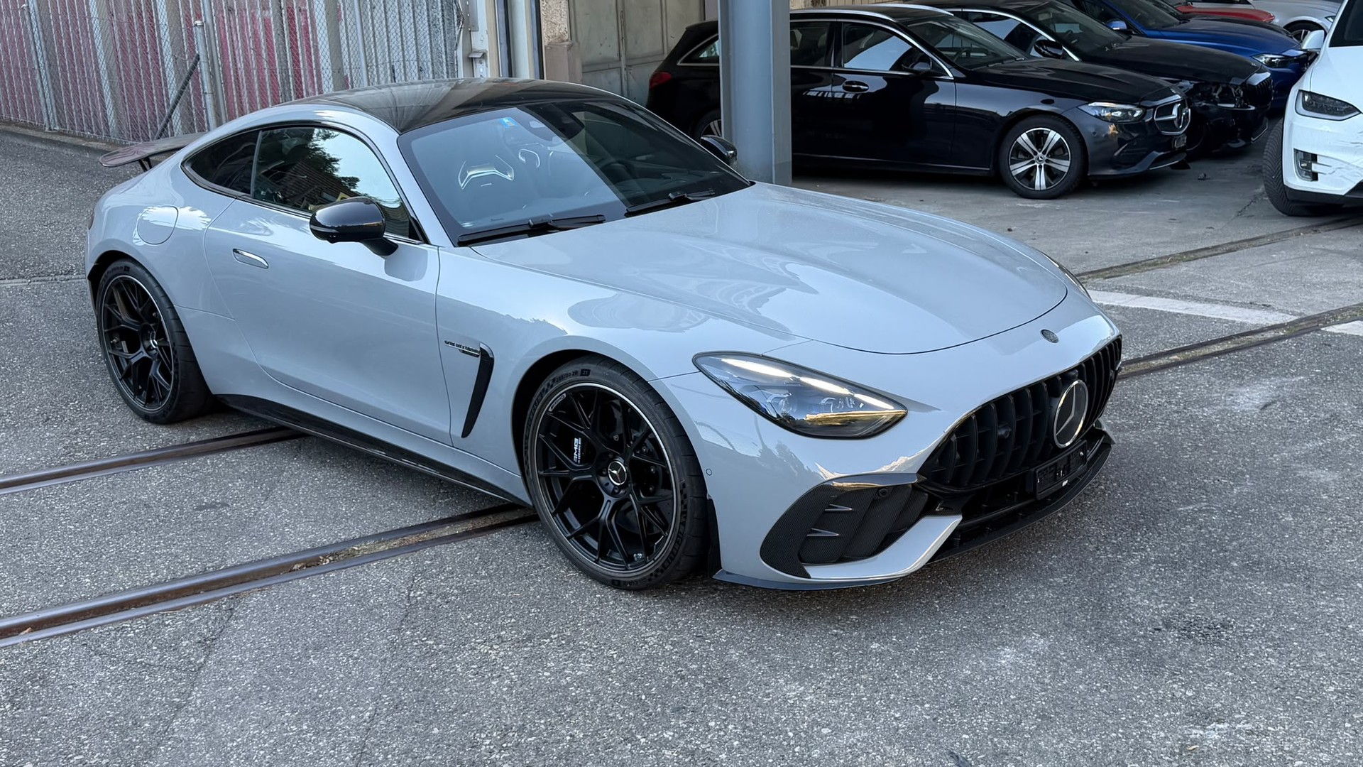 MERCEDES-BENZ AMG GT 63 PRO 4Matic+ Executive Edition-image-1