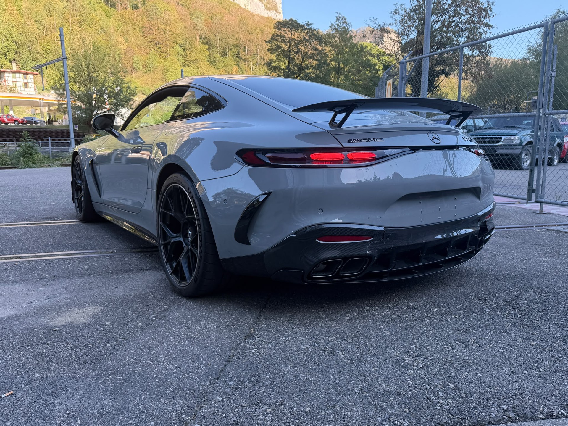 MERCEDES-BENZ AMG GT 63 PRO 4Matic+ Executive Edition-image-4