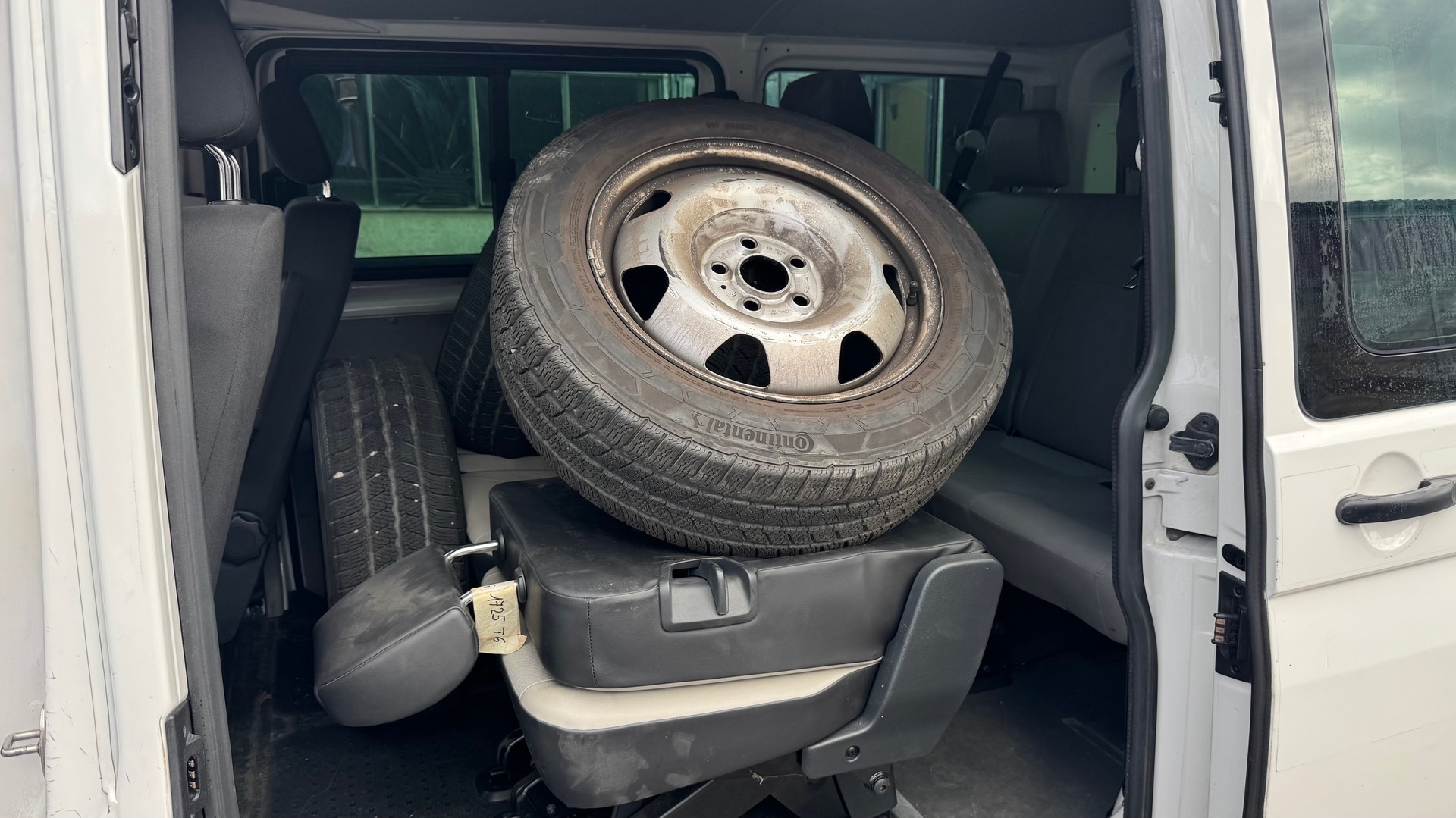 VW T6 Caravelle 2.0 Bi-TDI 4Motion-image-11