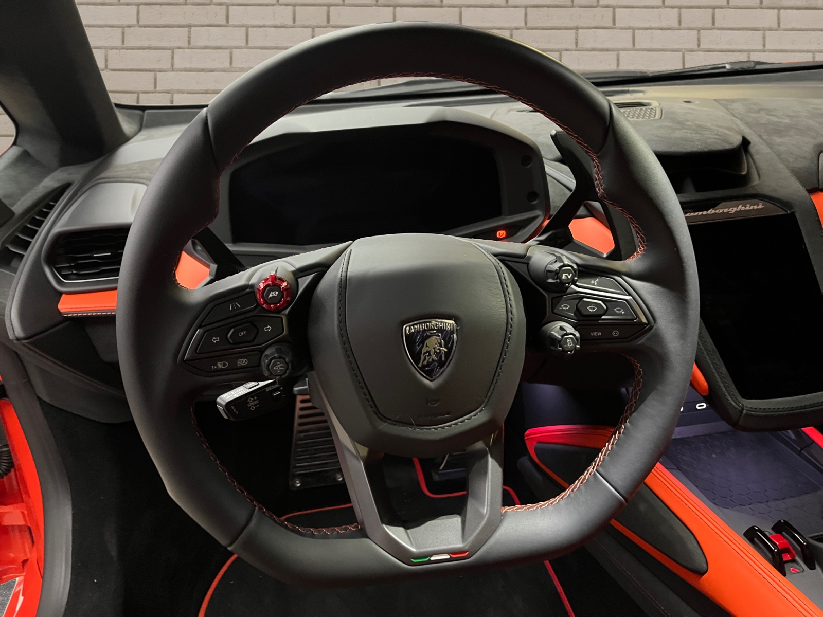 LAMBORGHINI Temerario HPEV-image-8