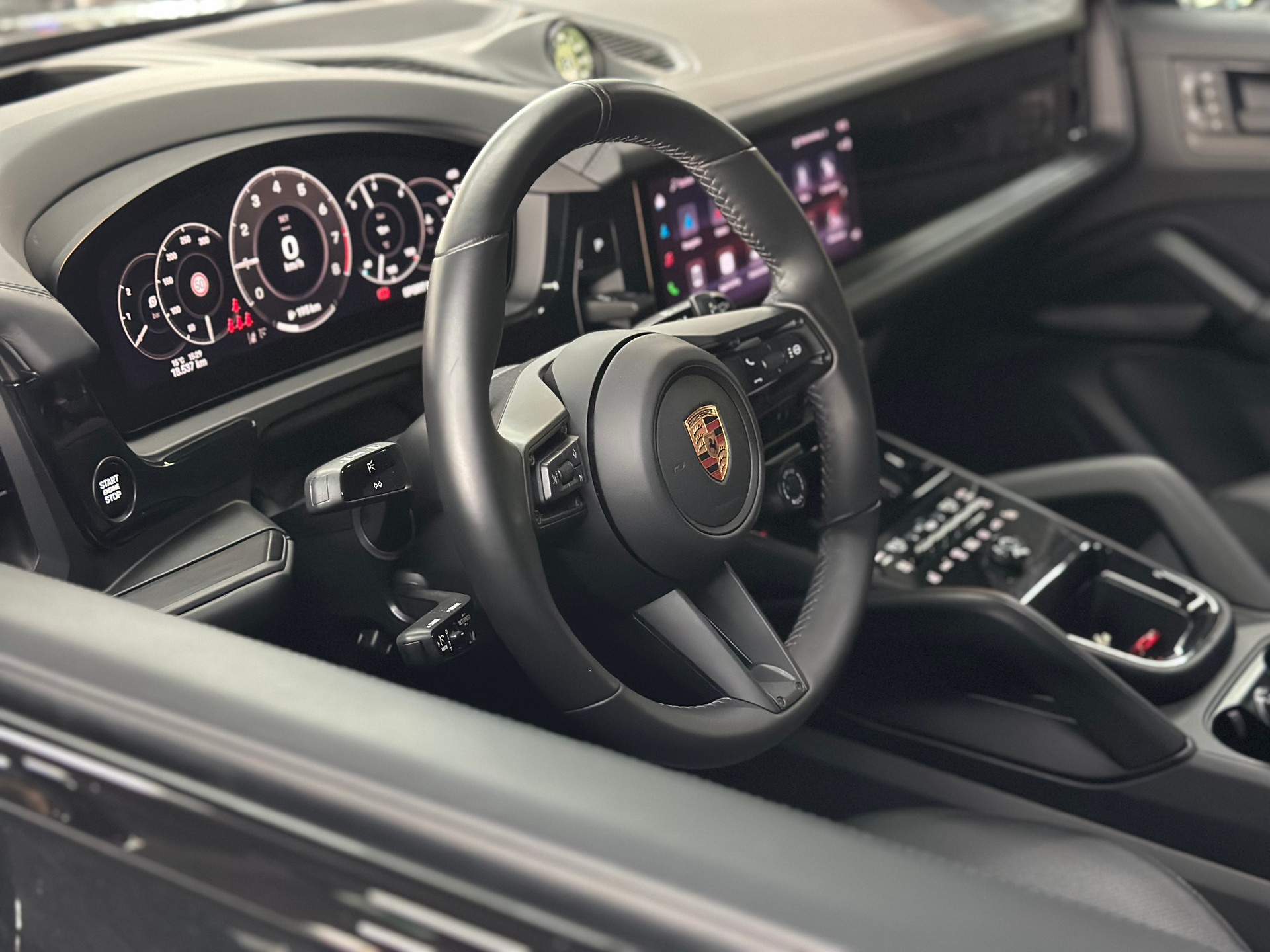 PORSCHE Cayenne GTS Tiptronic-image-5