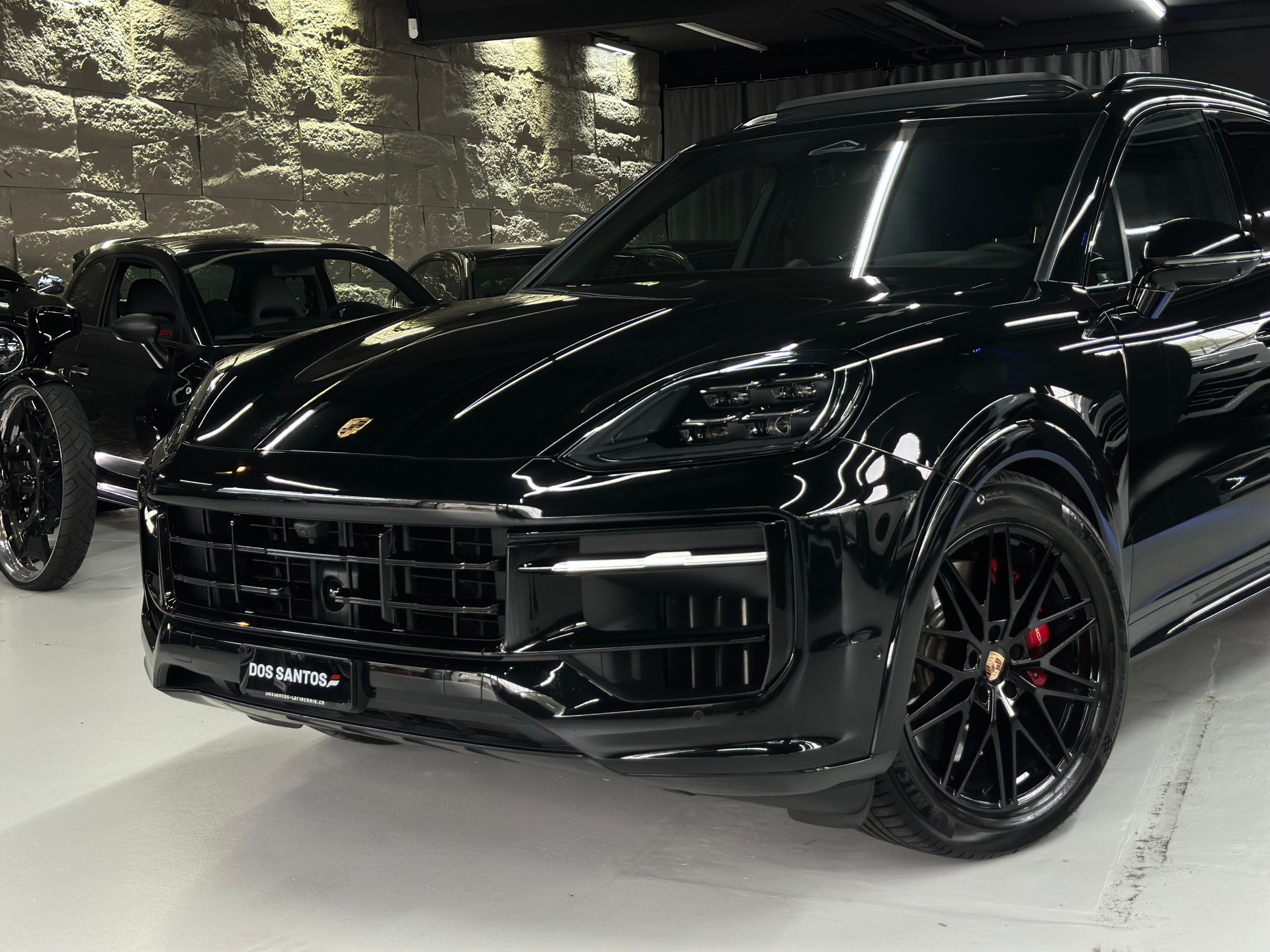 PORSCHE Cayenne GTS Tiptronic-image-13