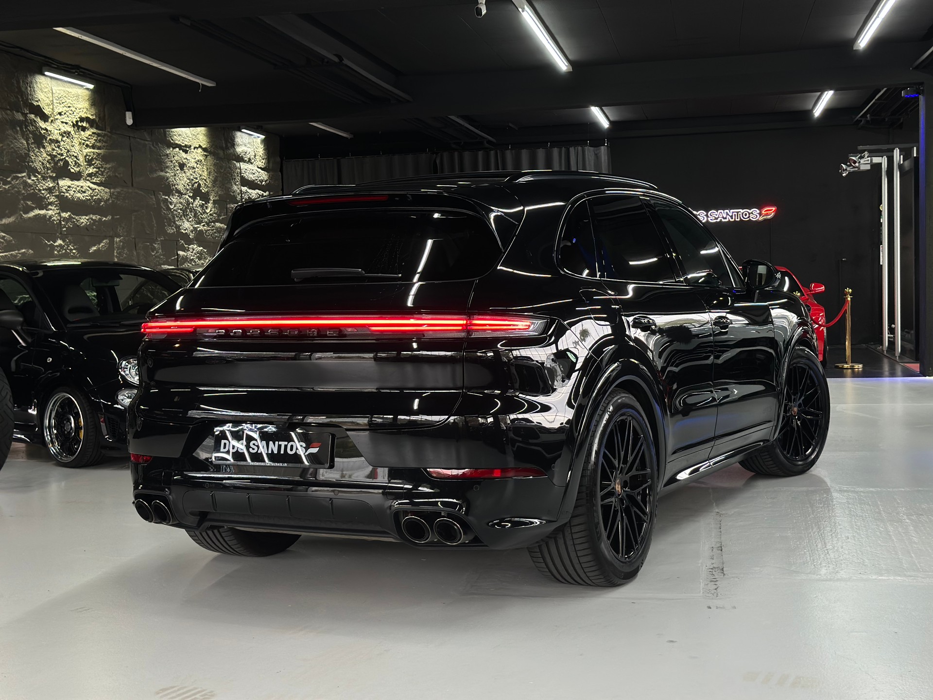 PORSCHE Cayenne GTS Tiptronic-image-2
