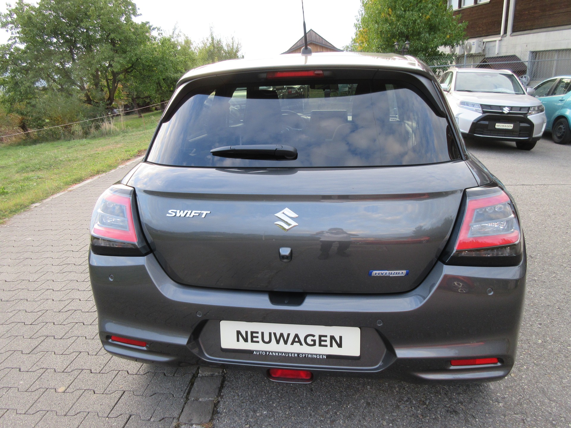 SUZUKI Swift 1.2 Compact + Hybrid CVT NEW MODEL-image-6