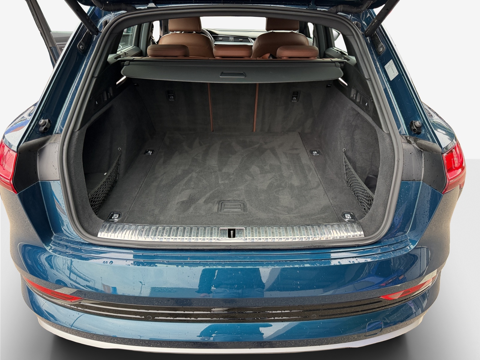 AUDI e-tron 50 Advanced Attraction quattro-image-12