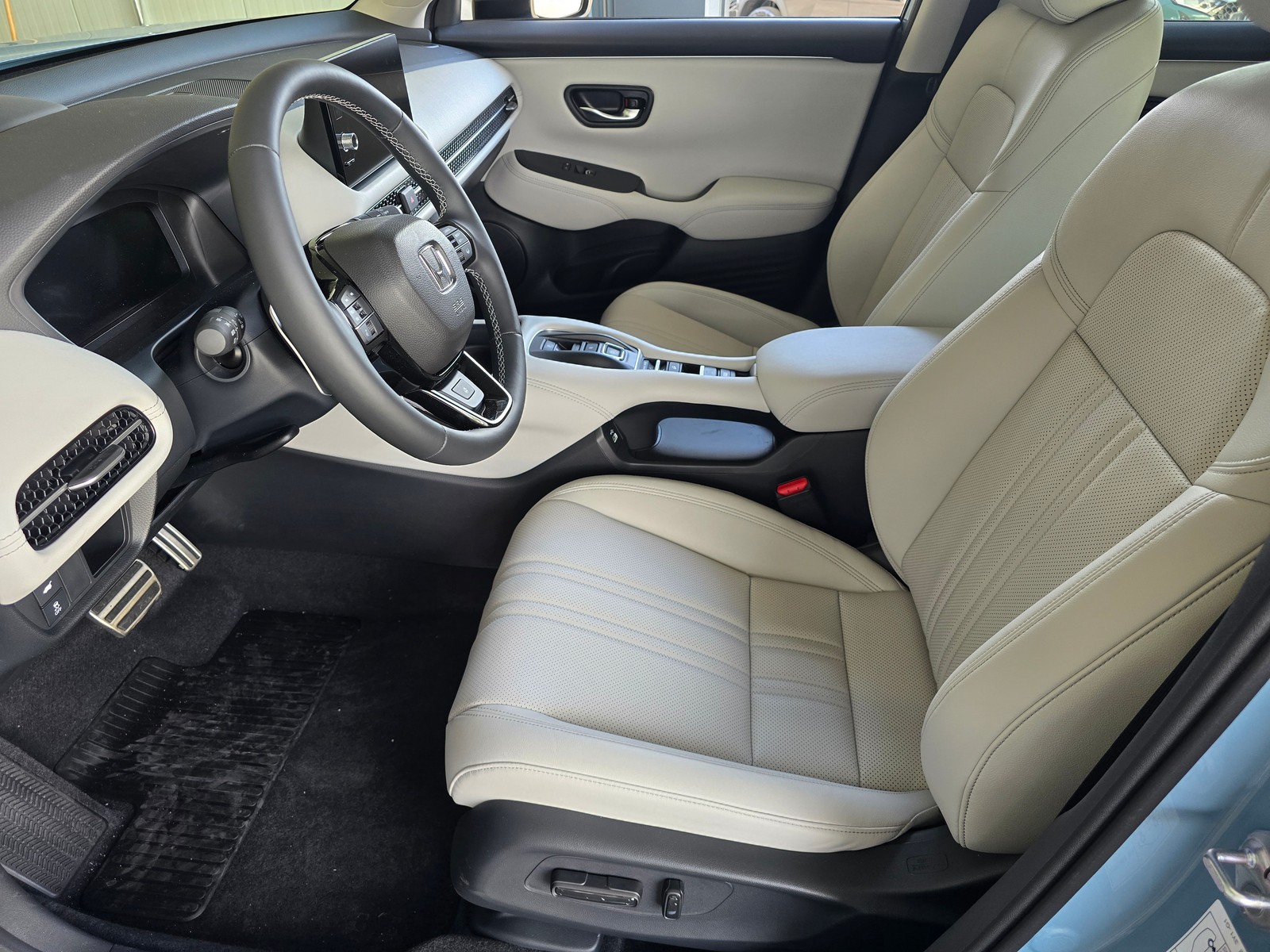 Honda ZR-V 2.0i MMD Advance — photo 3