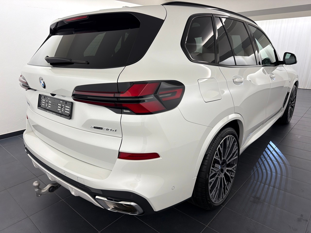 BMW X5 xDr 48V 30d M Sport-image-2