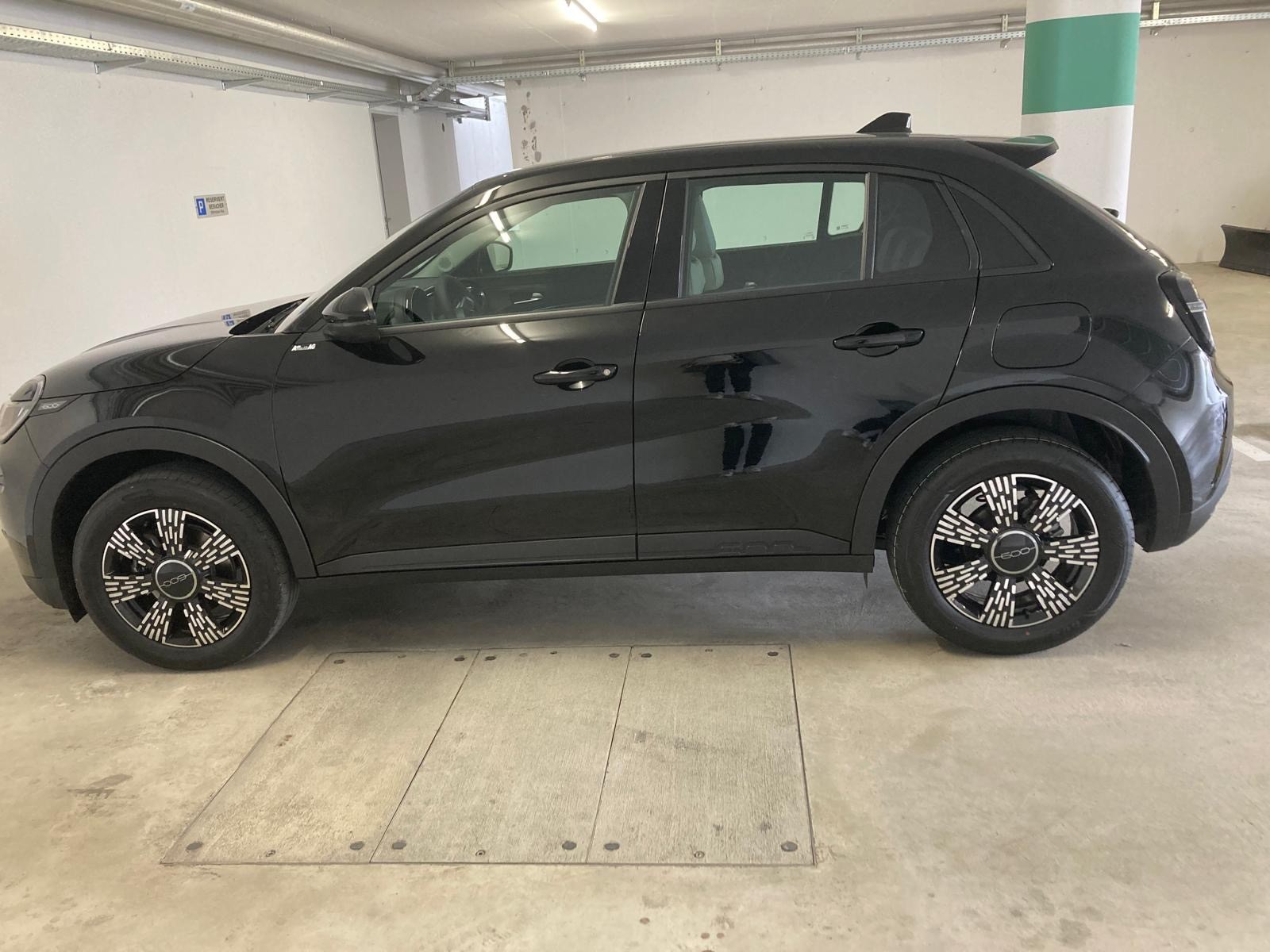 FIAT 1.2 Hybrid Swiss Edition-image-4
