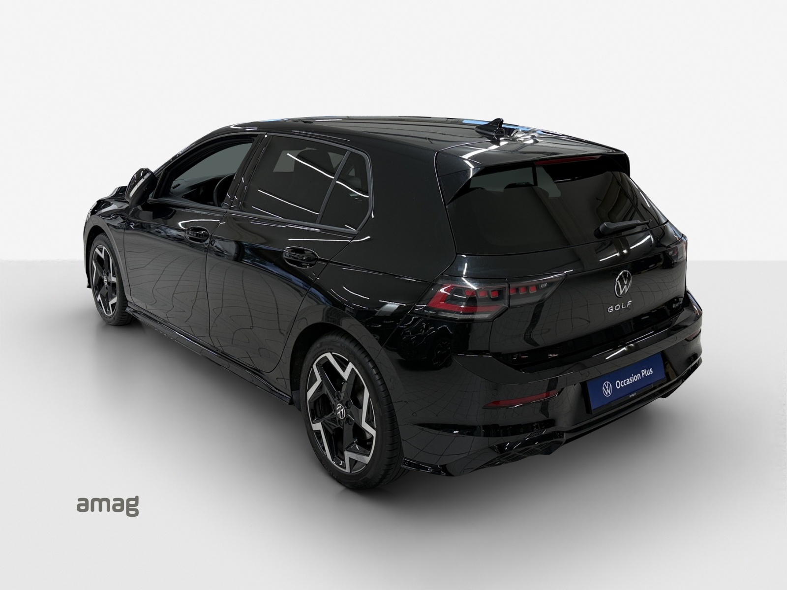 VW Golf 2.0 TSI R-Line DSG 4 Motion-image-2