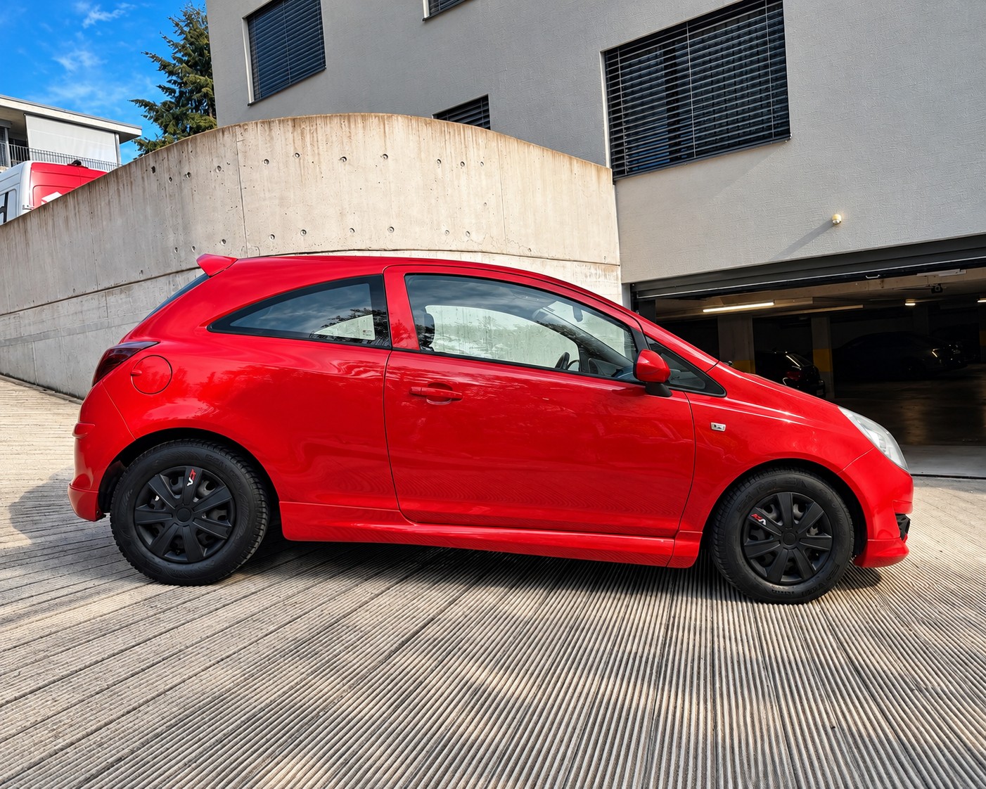 OPEL CORSA 1.4i *OPC-Line* / Klima / ab MFK / ab Service-image-3