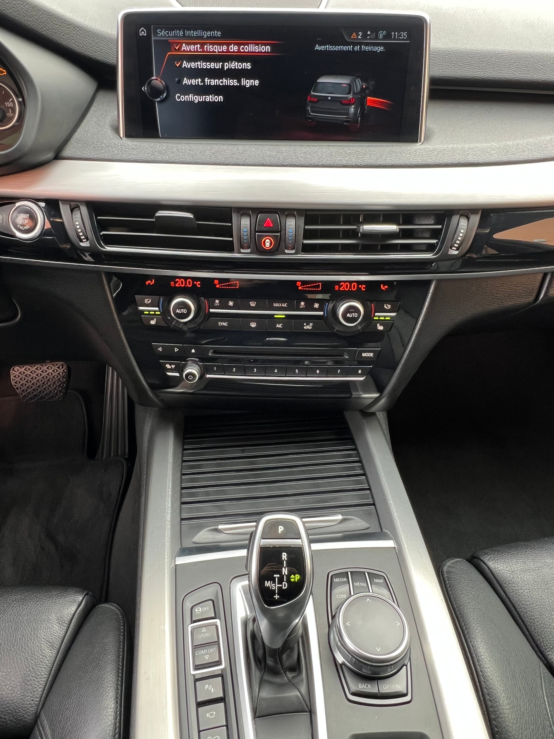 BMW X5 xDrive 30d Pack M Steptronic 7 PLACES-image-10