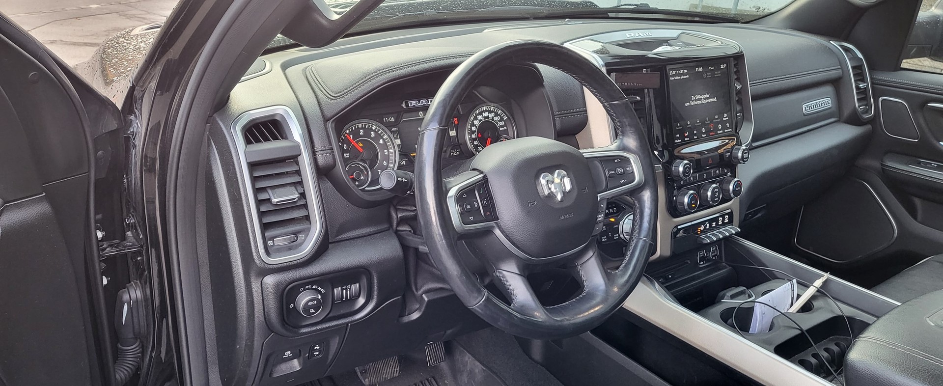 DODGE Ram 5.7 Hemi Crew Cab Larime Sport-image-12