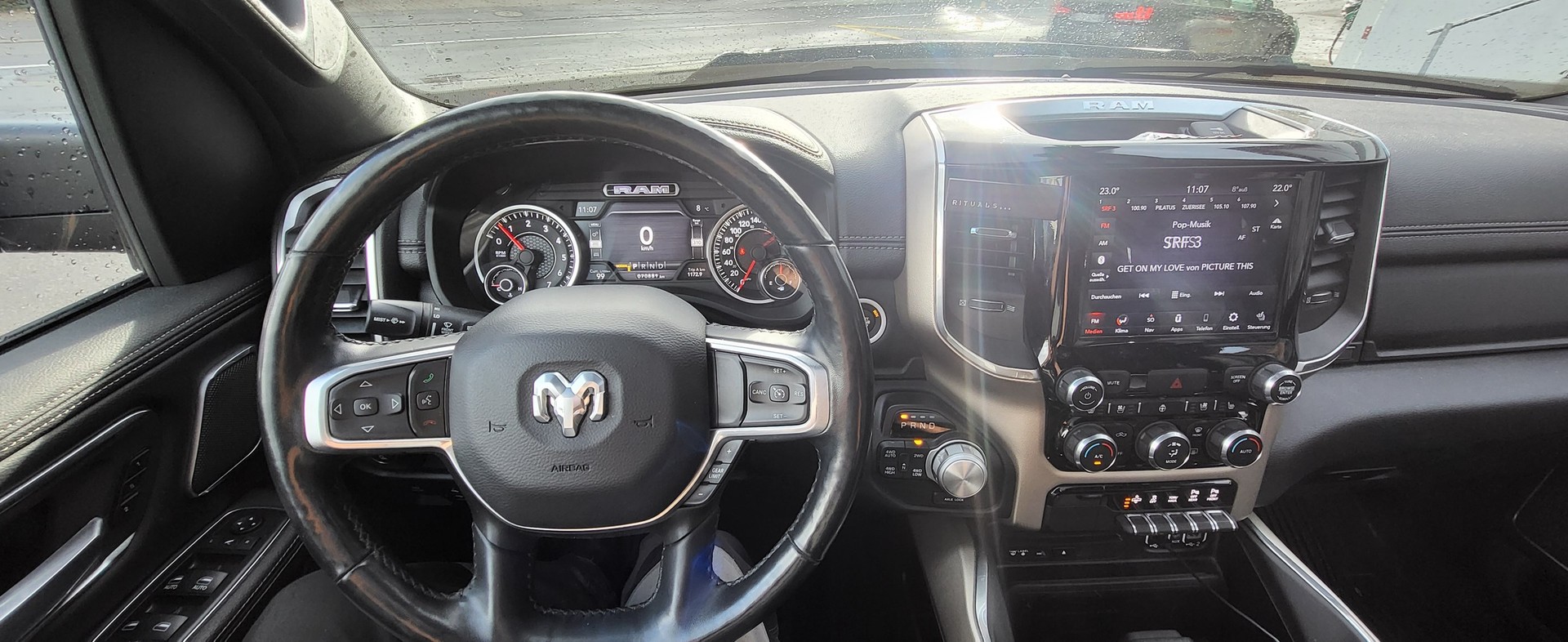 DODGE Ram 5.7 Hemi Crew Cab Larime Sport-image-13