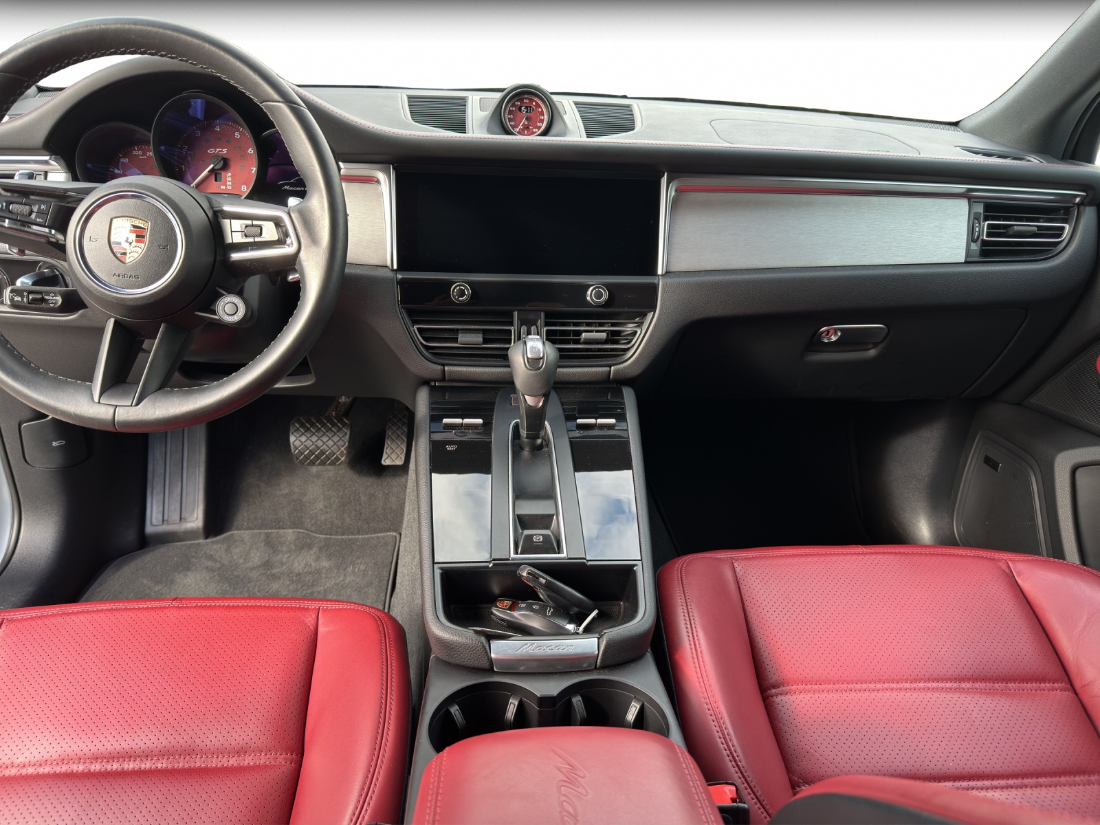 PORSCHE Macan GTS PDK-image-10