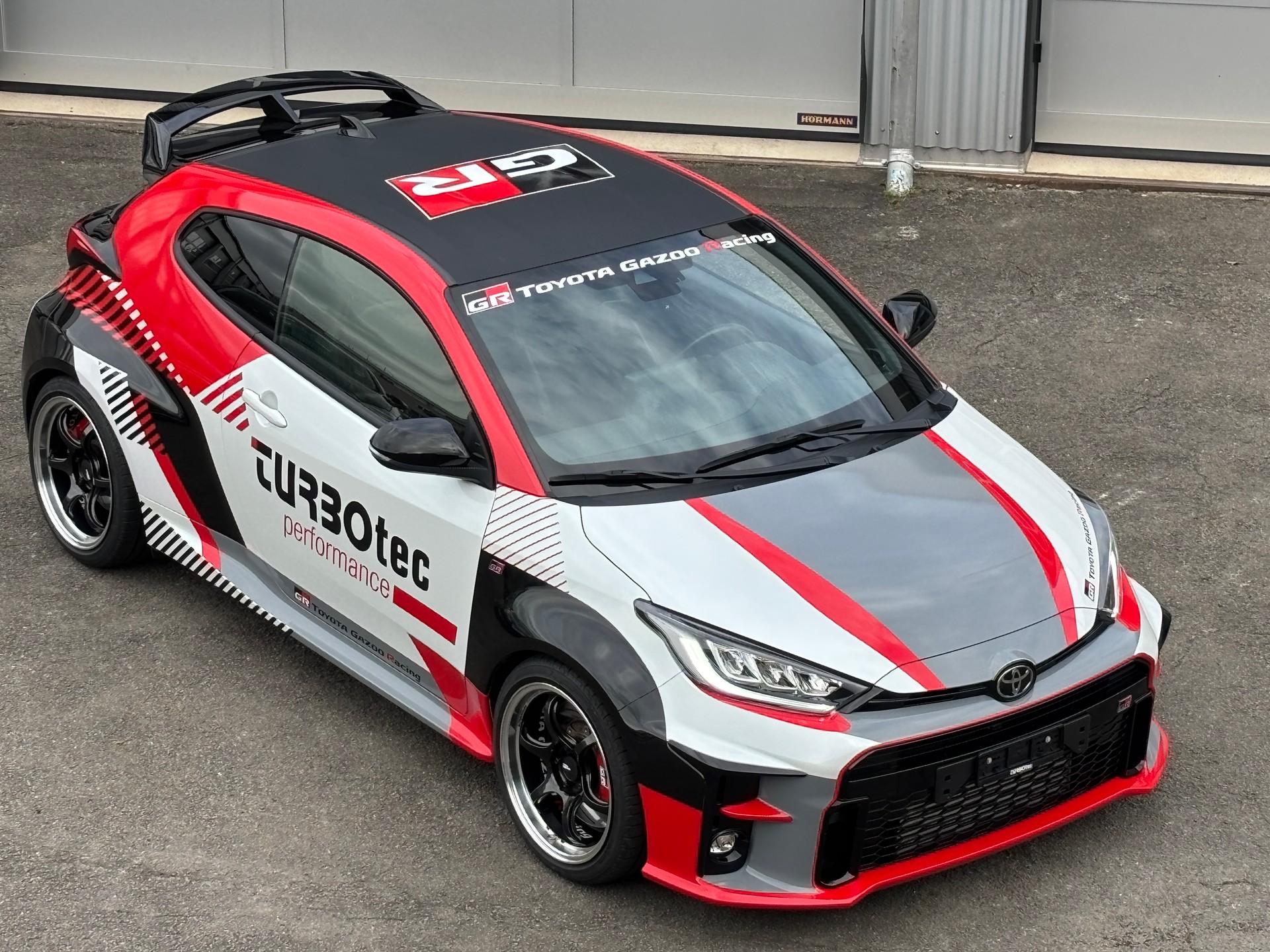 TOYOTA Yaris 1.6 GR Circuit Showcar-image-4