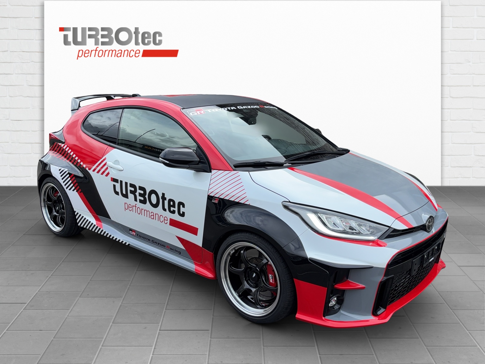 TOYOTA Yaris 1.6 GR  Circuit Showcar-showroom-element-3
