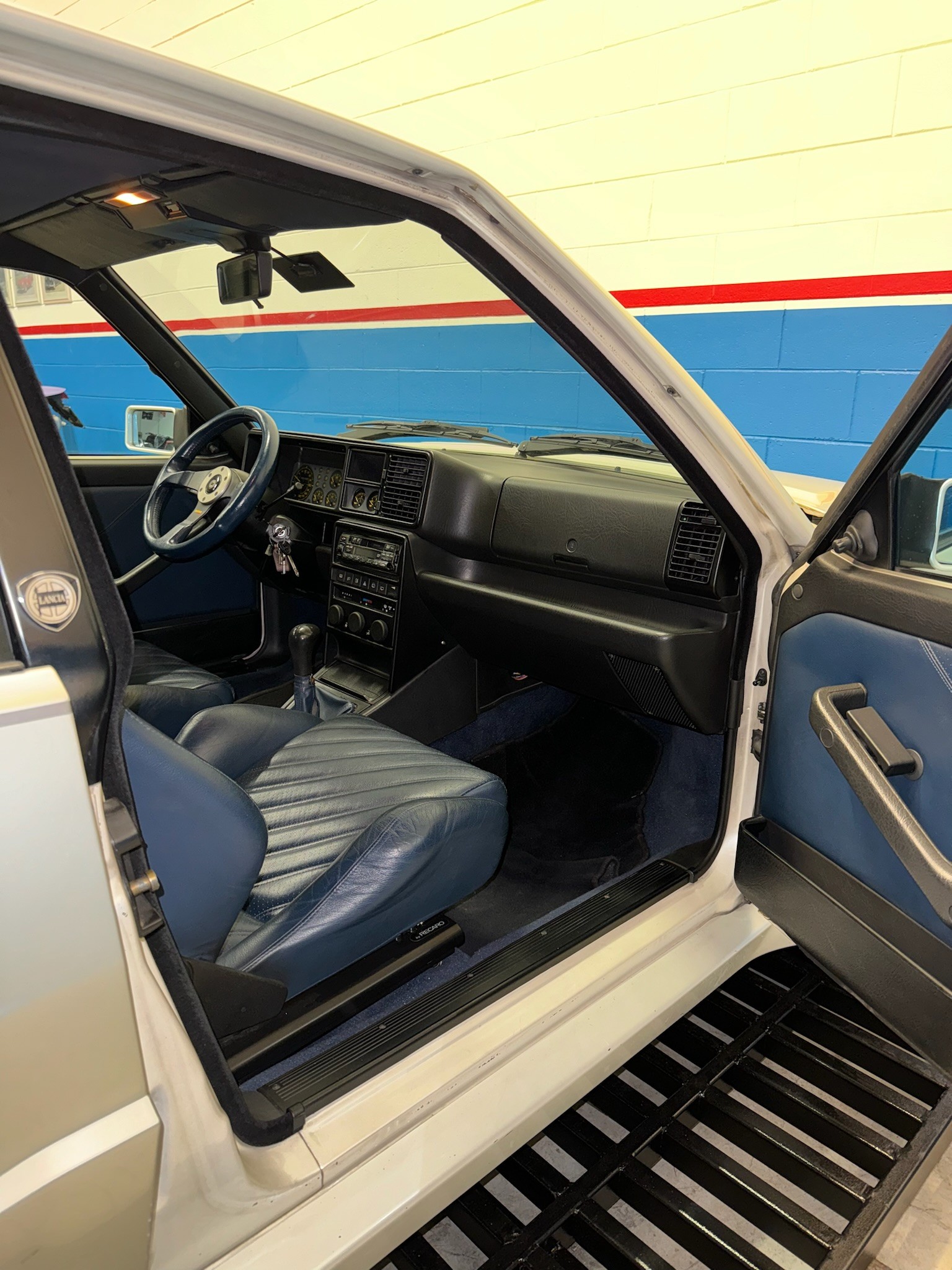 LANCIA Delta HF Integrale Evo 4V-image-12