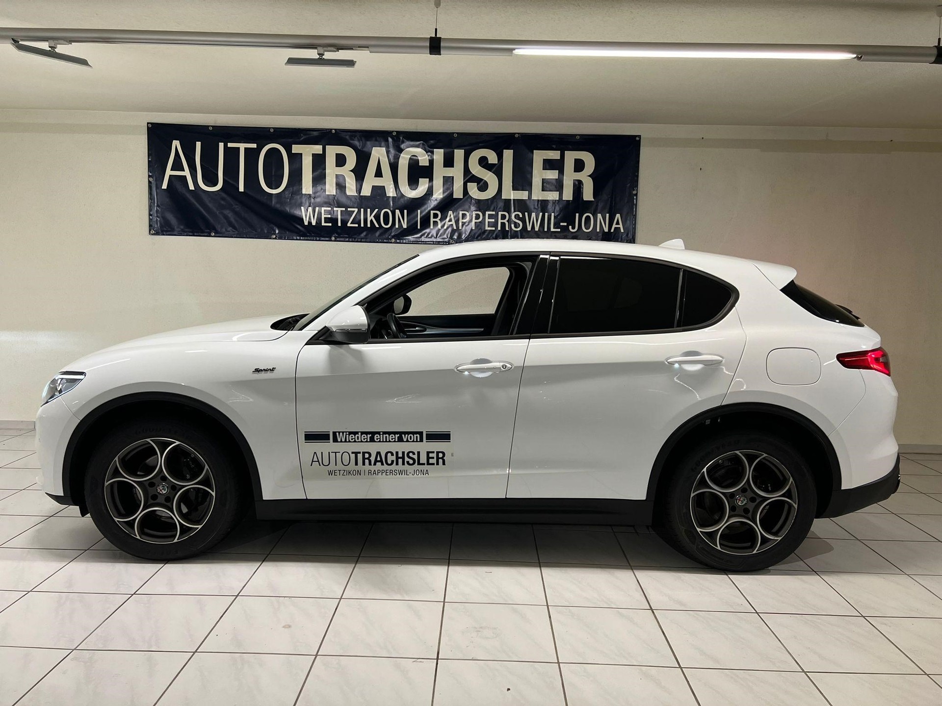 ALFA ROMEO Stelvio 2.0 Q4 Sprint-image-0