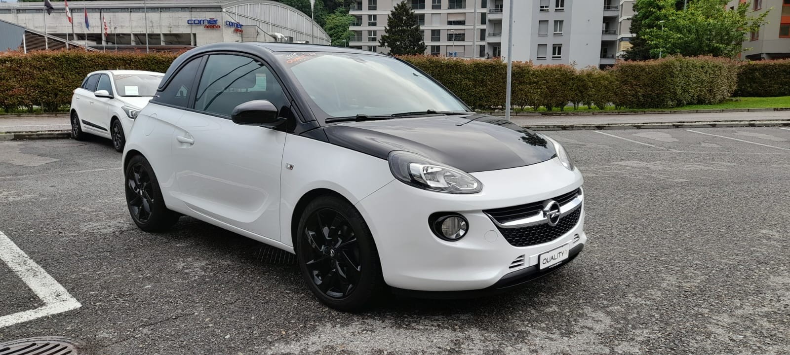 OPEL Adam 1.0 ecoFLEX Turbo Black Jack-image-0
