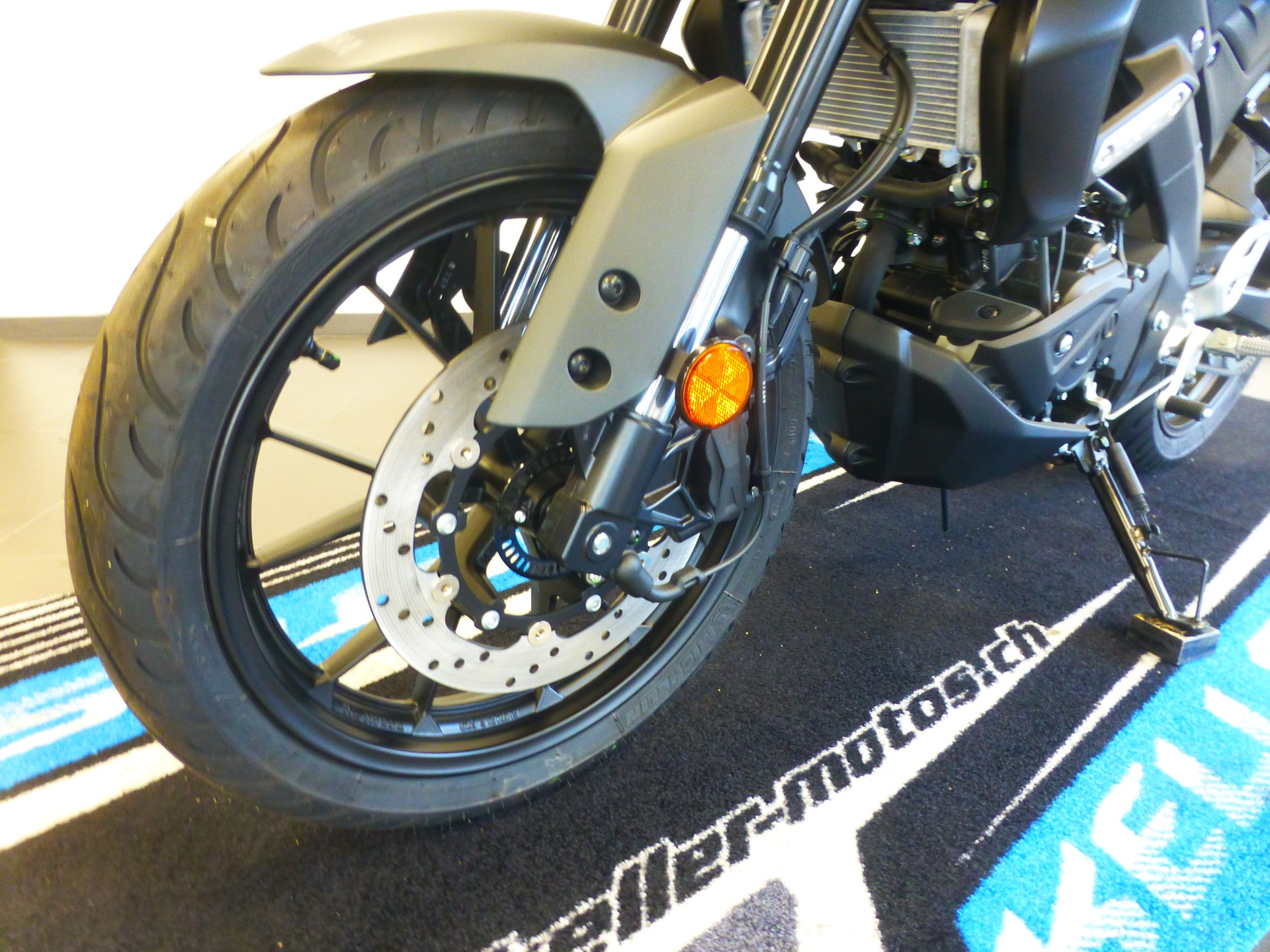 YAMAHA MT-125 ABS-image-10