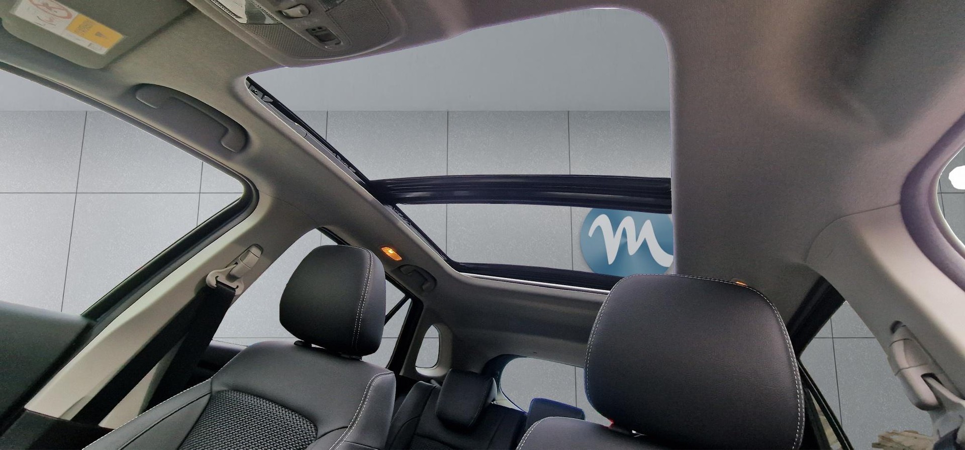 SUZUKI S-Cross 1.4 T Compact Top Hybrid 4x4-image-8