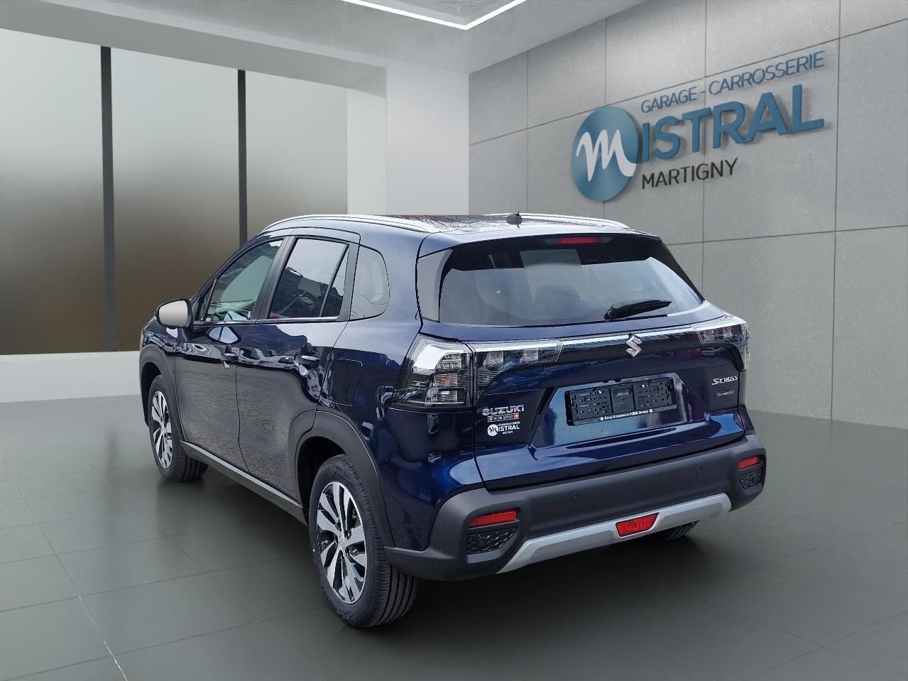 SUZUKI S-Cross 1.4 T Compact Top Hybrid 4x4-image-2