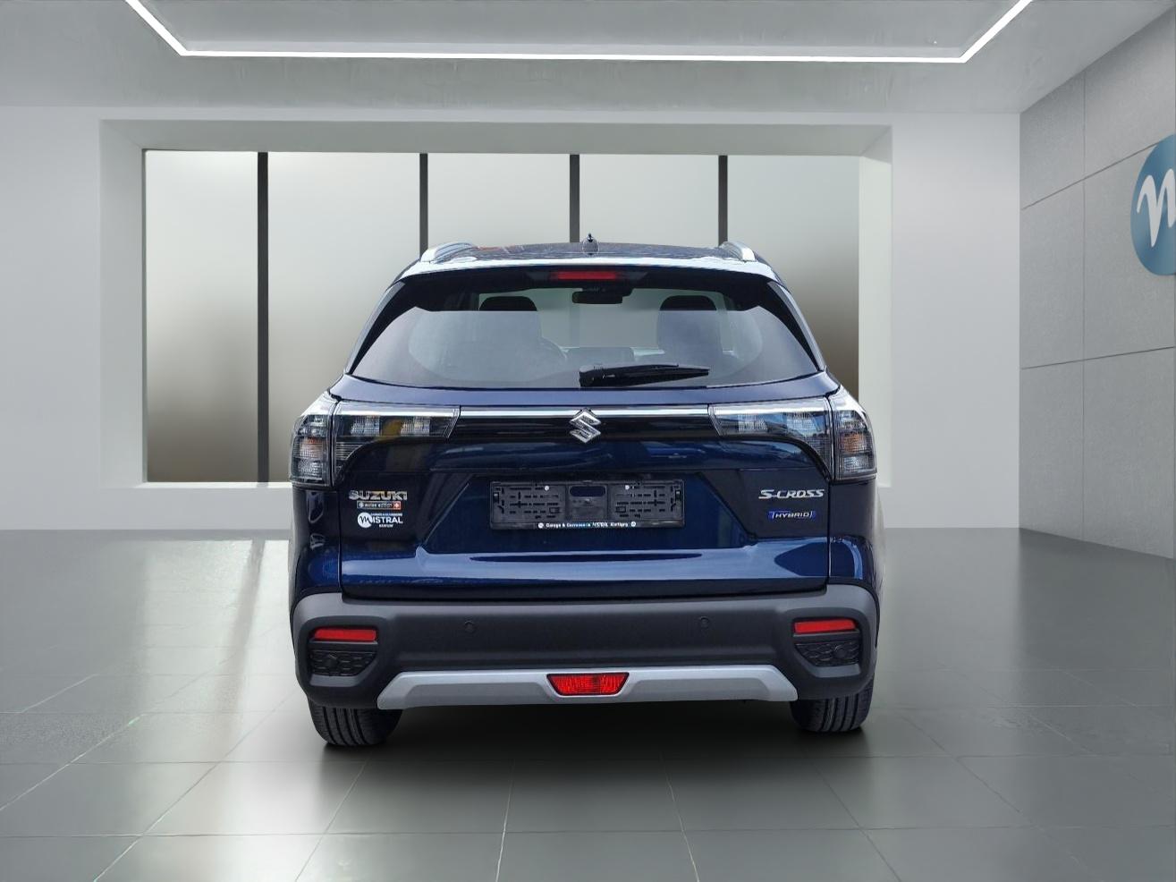 SUZUKI S-Cross 1.4 T Compact Top Hybrid 4x4-image-3
