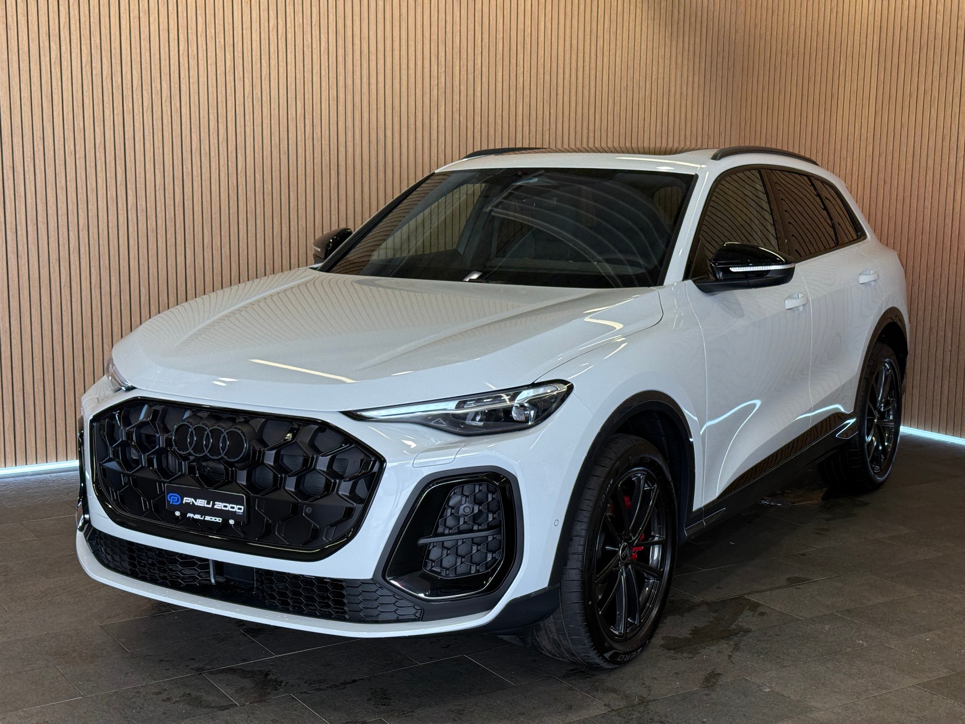 AUDI SQ5 TFSI quattro S-tronic * NEW MODEL*-image-0