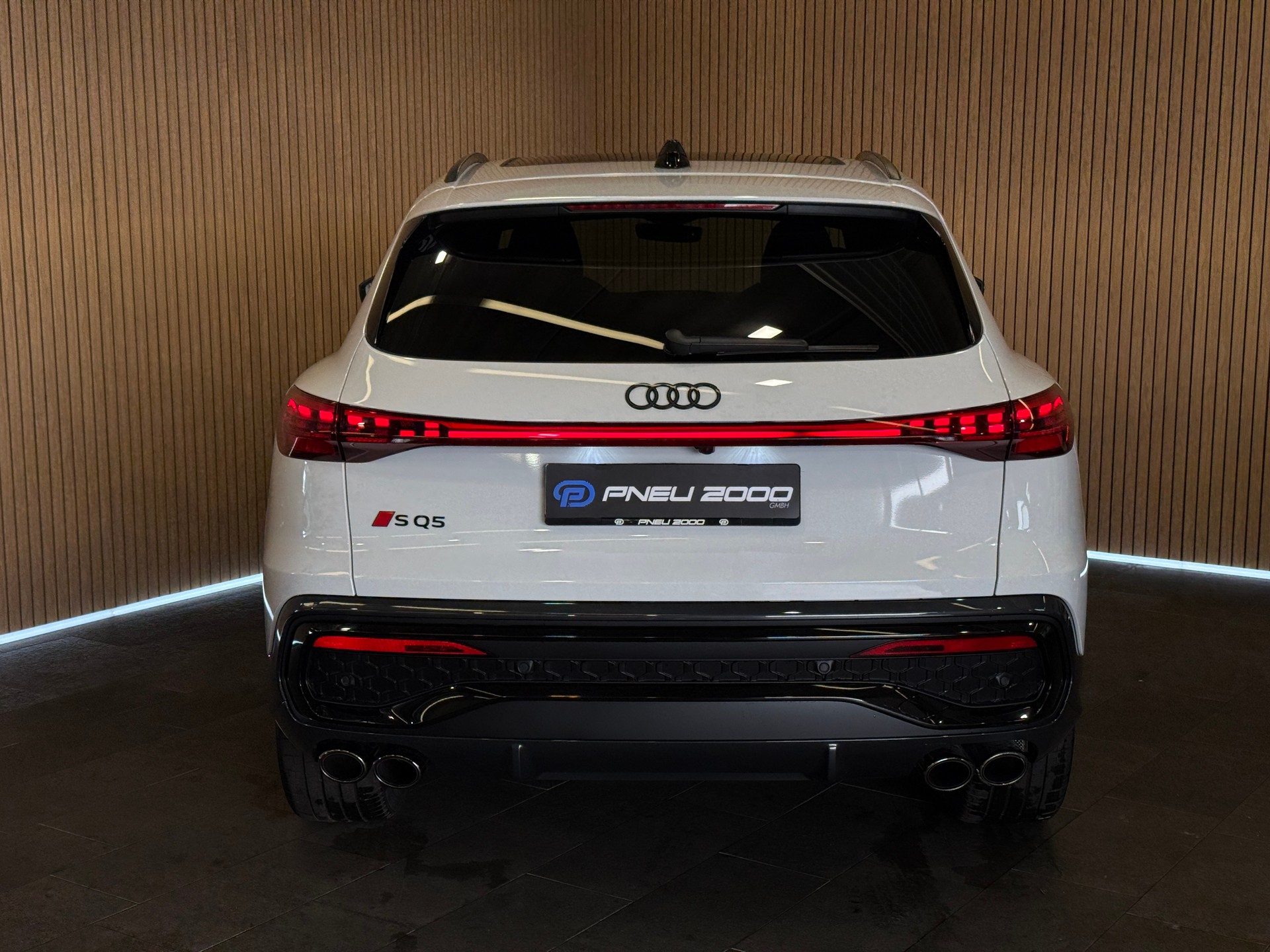 AUDI SQ5 TFSI quattro S-tronic * NEW MODEL*-image-4