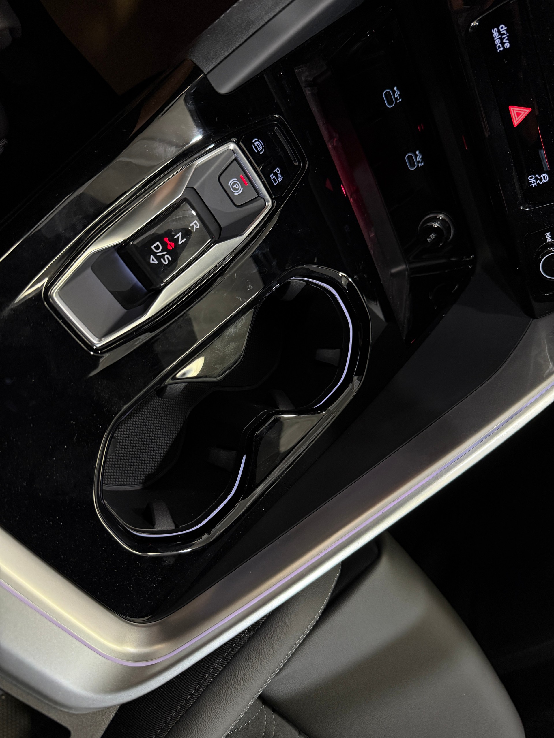 AUDI SQ5 TFSI quattro S-tronic * NEW MODEL*-image-15