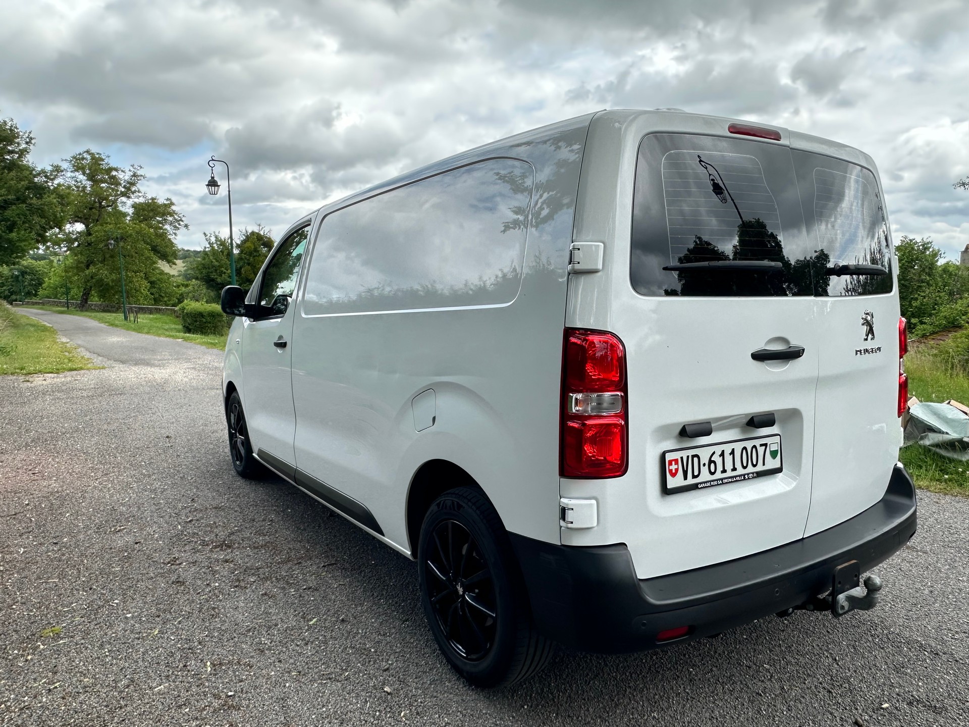 PEUGEOT 2.0L BlueHDI 120-image-2