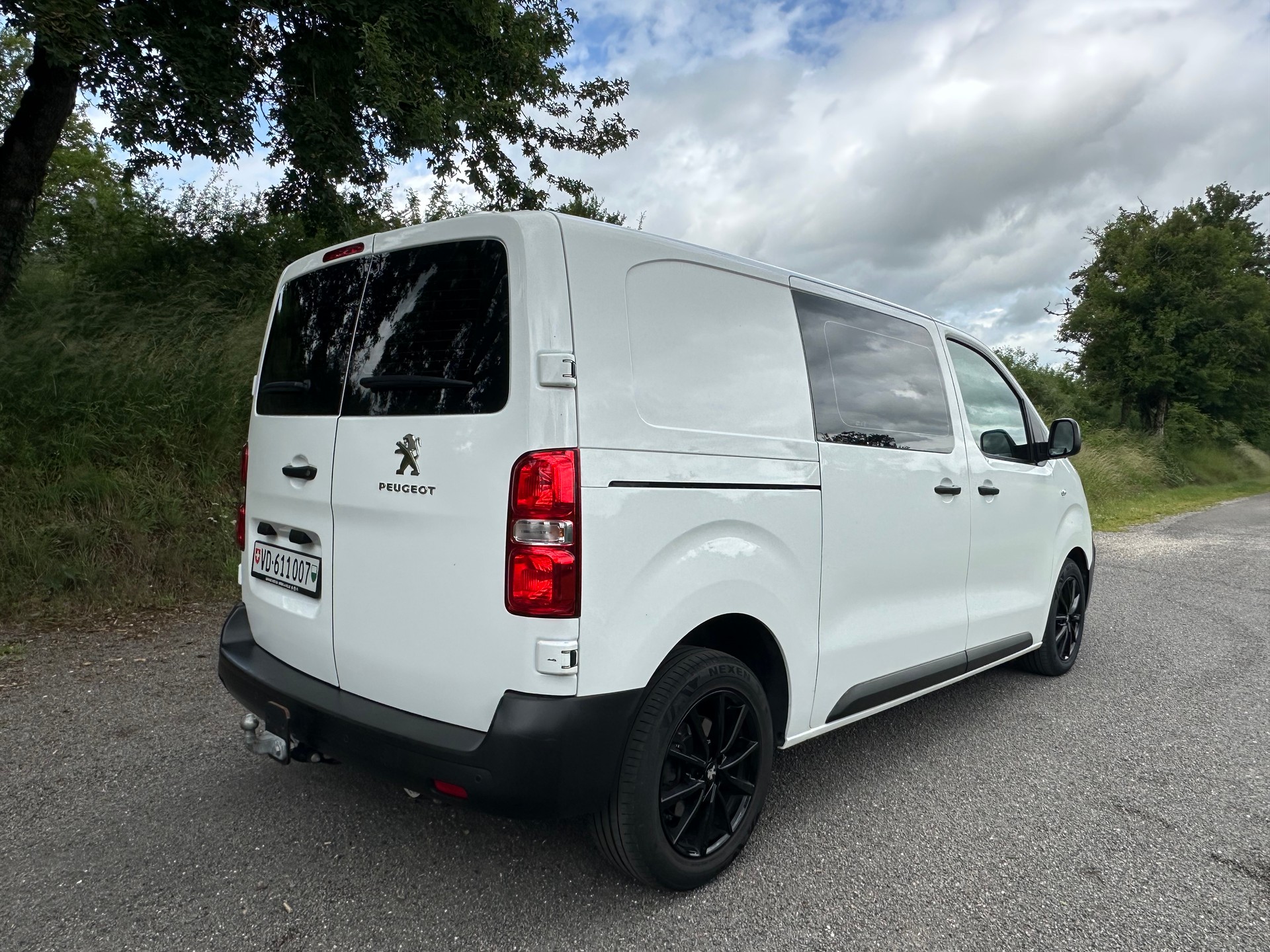 PEUGEOT 2.0L BlueHDI 120-image-3