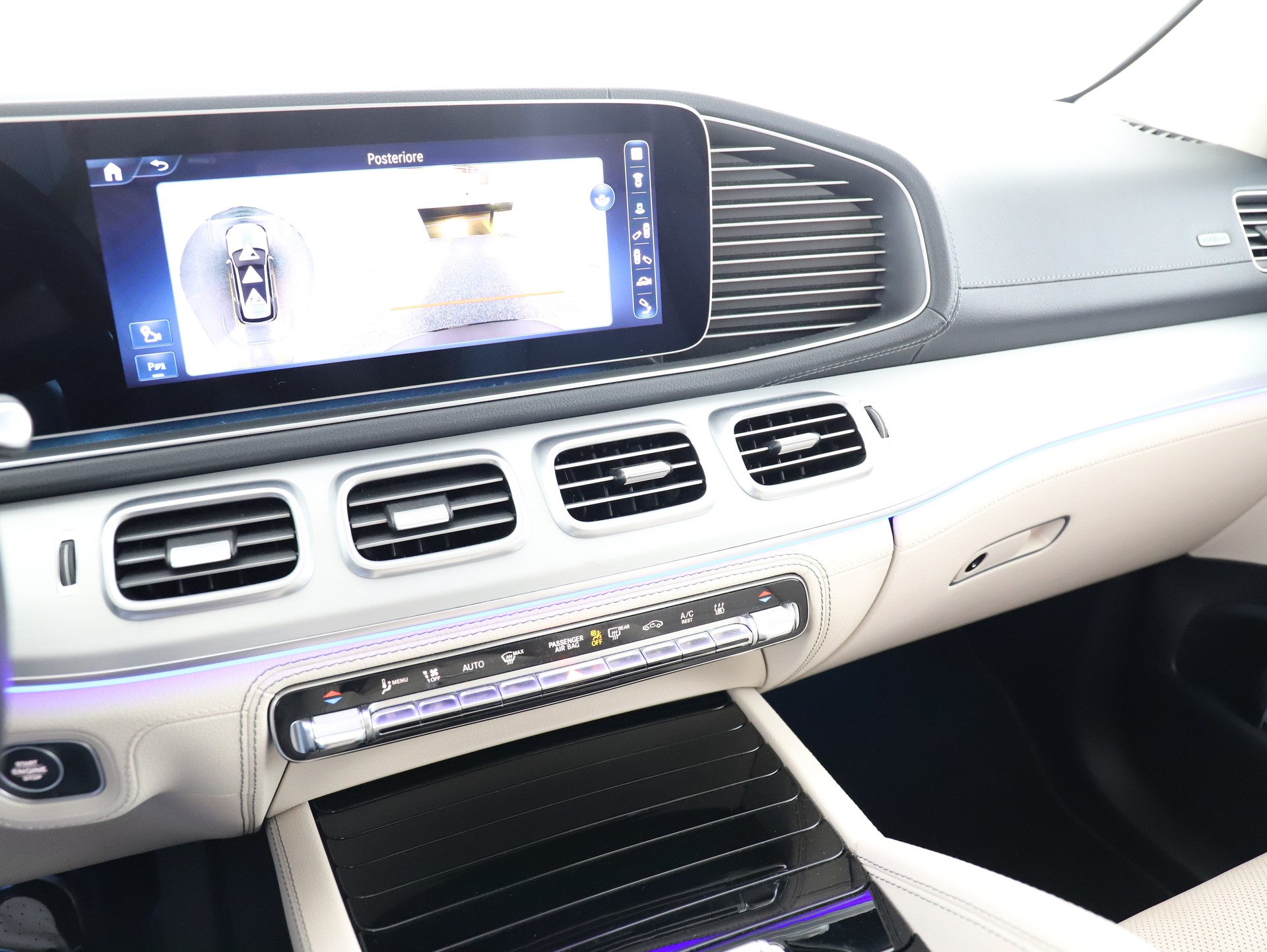 MERCEDES-BENZ GLE 350 de 4Matic-image-15
