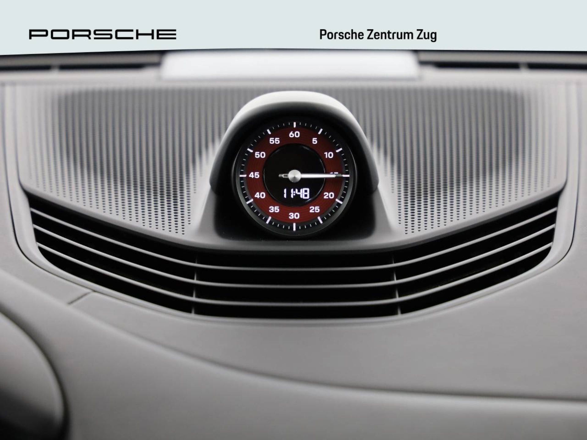 PORSCHE Taycan GTS Sport Turismo-image-16