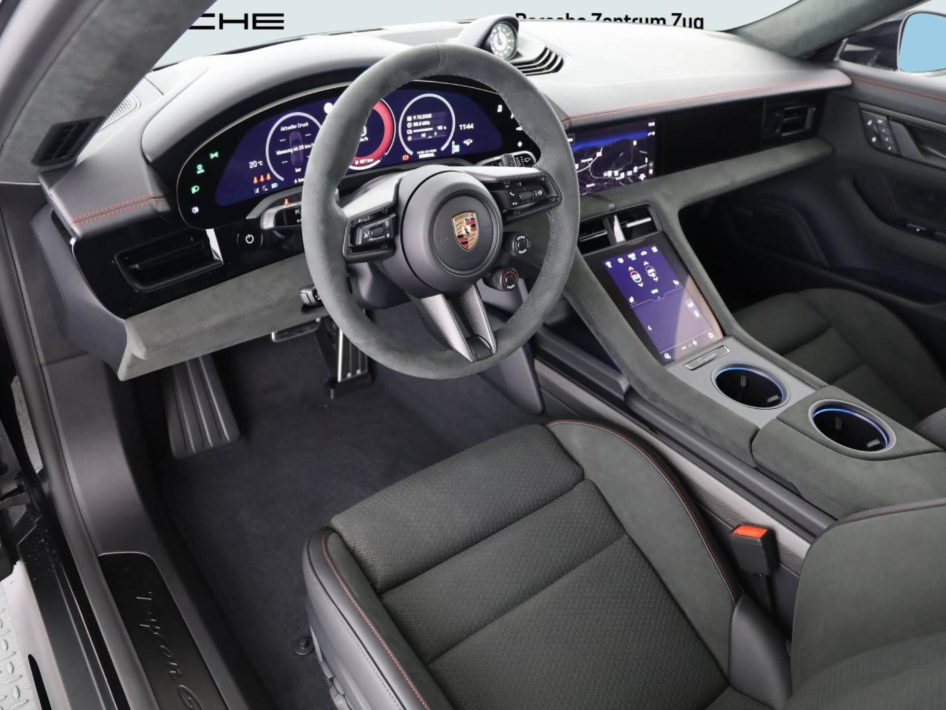 PORSCHE Taycan GTS Sport Turismo-image-3